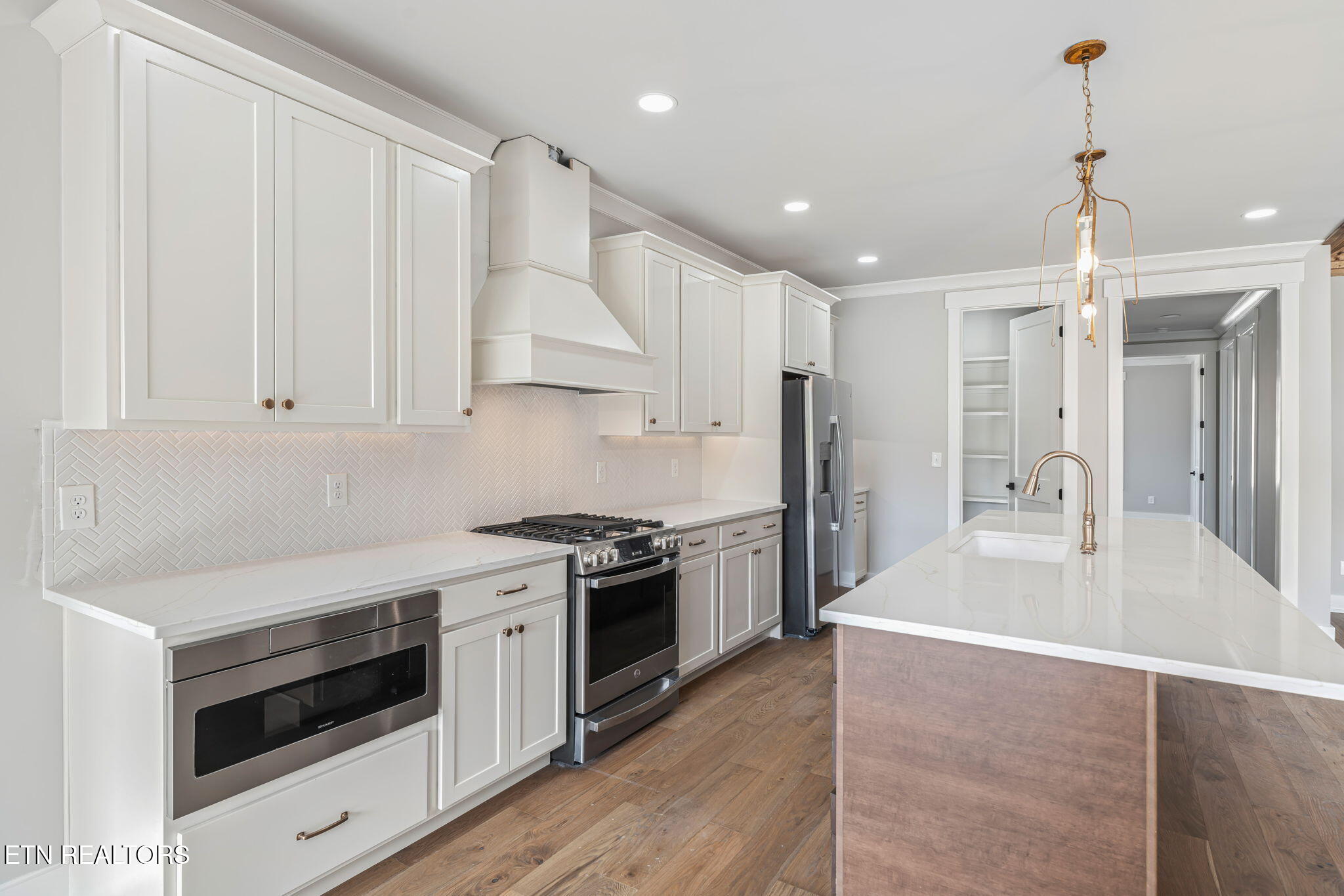200 Goldcrest Drive Vonore TN 37885