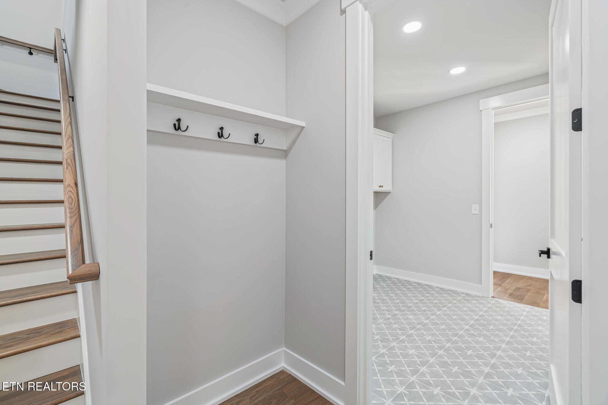 200 Goldcrest Drive Vonore TN 37885