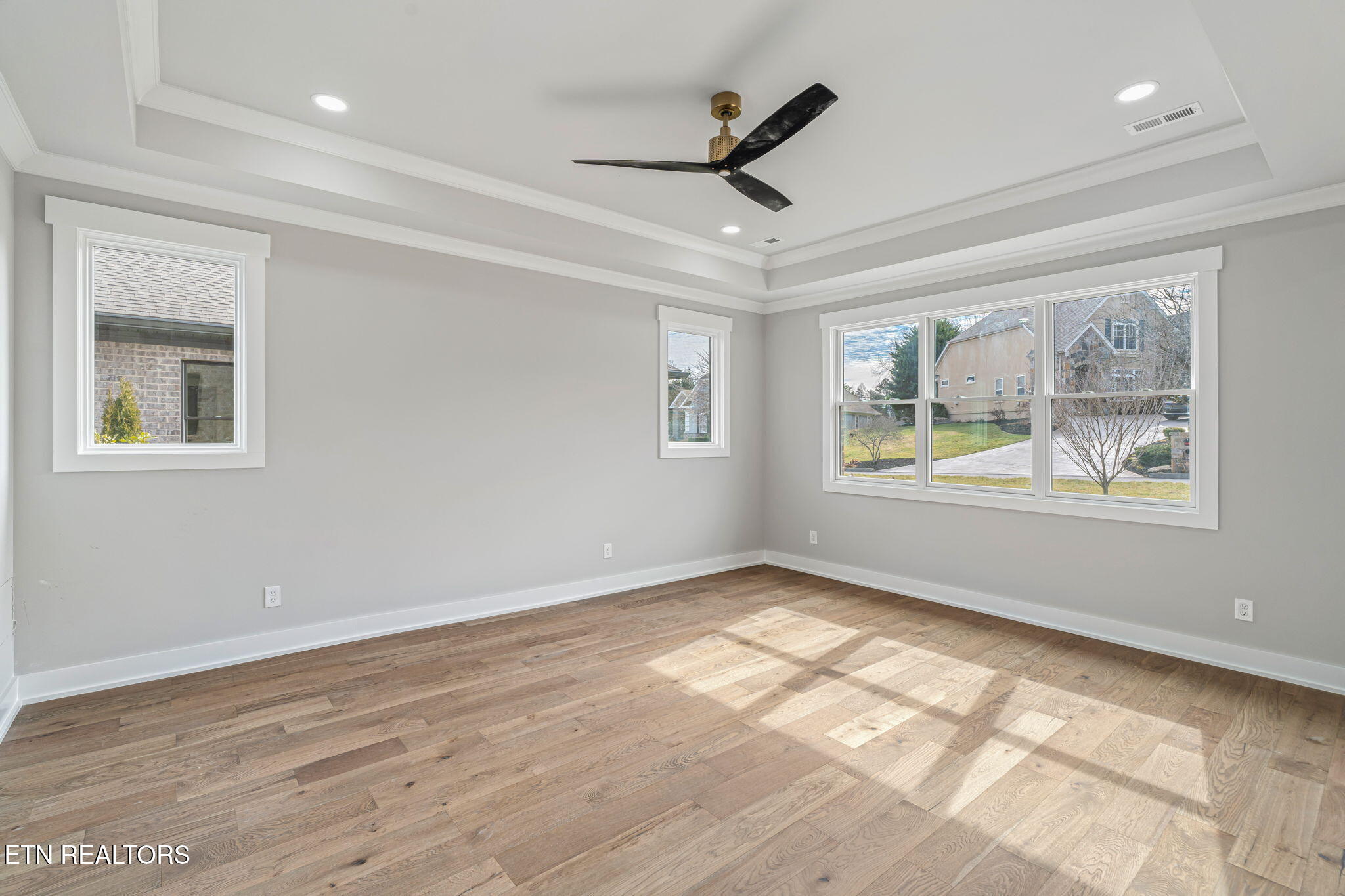 200 Goldcrest Drive Vonore TN 37885