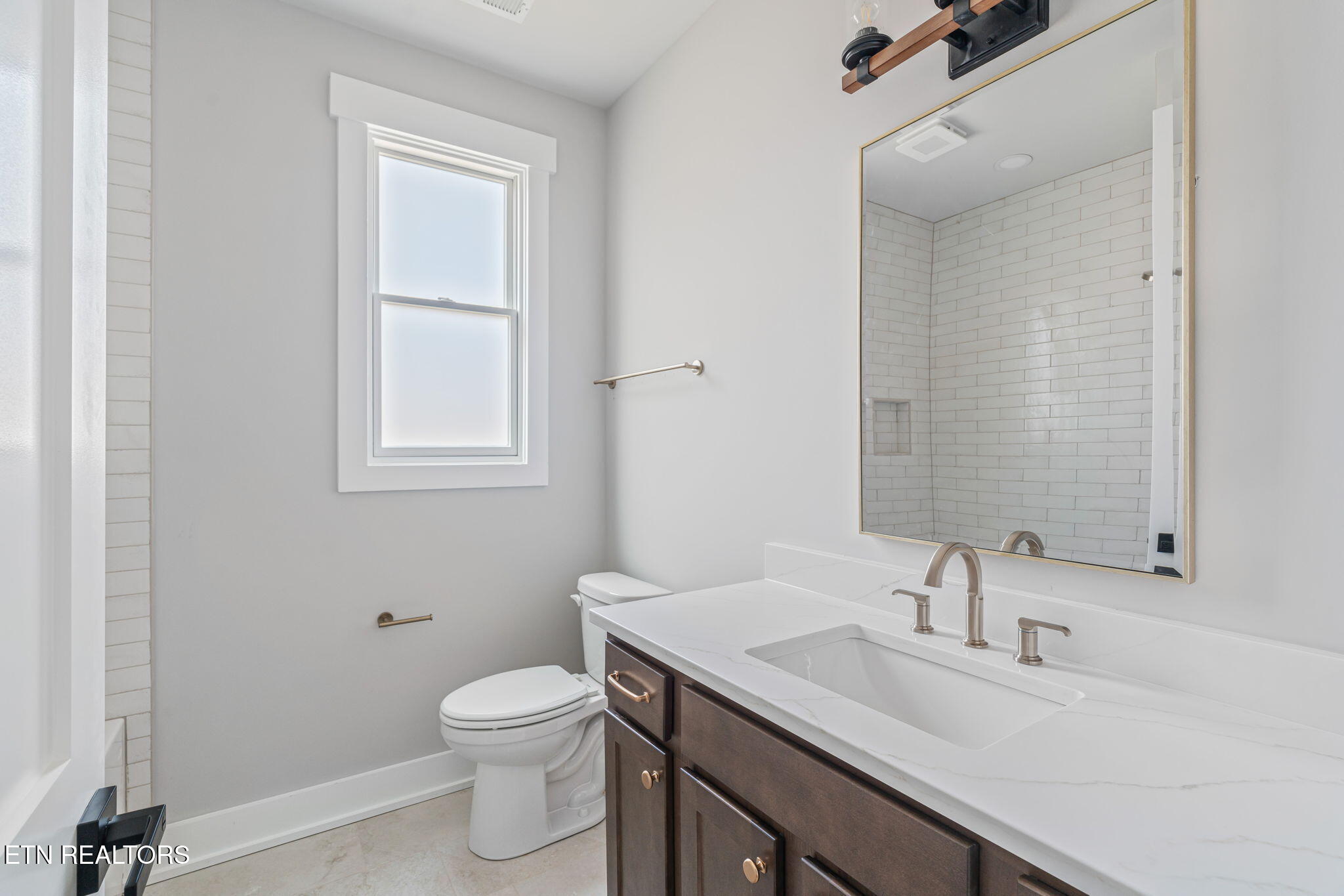 200 Goldcrest Drive Vonore TN 37885