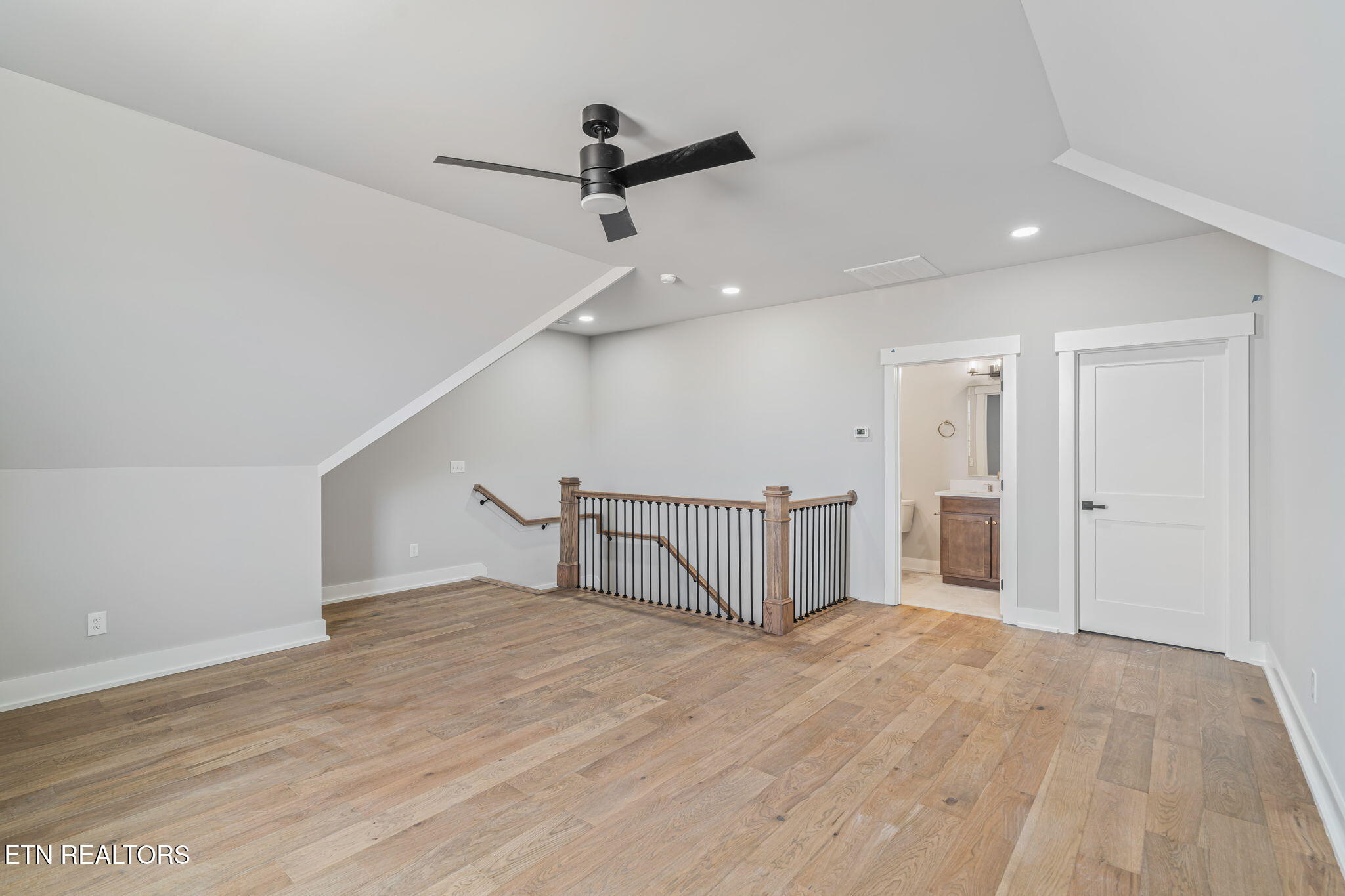 200 Goldcrest Drive Vonore TN 37885