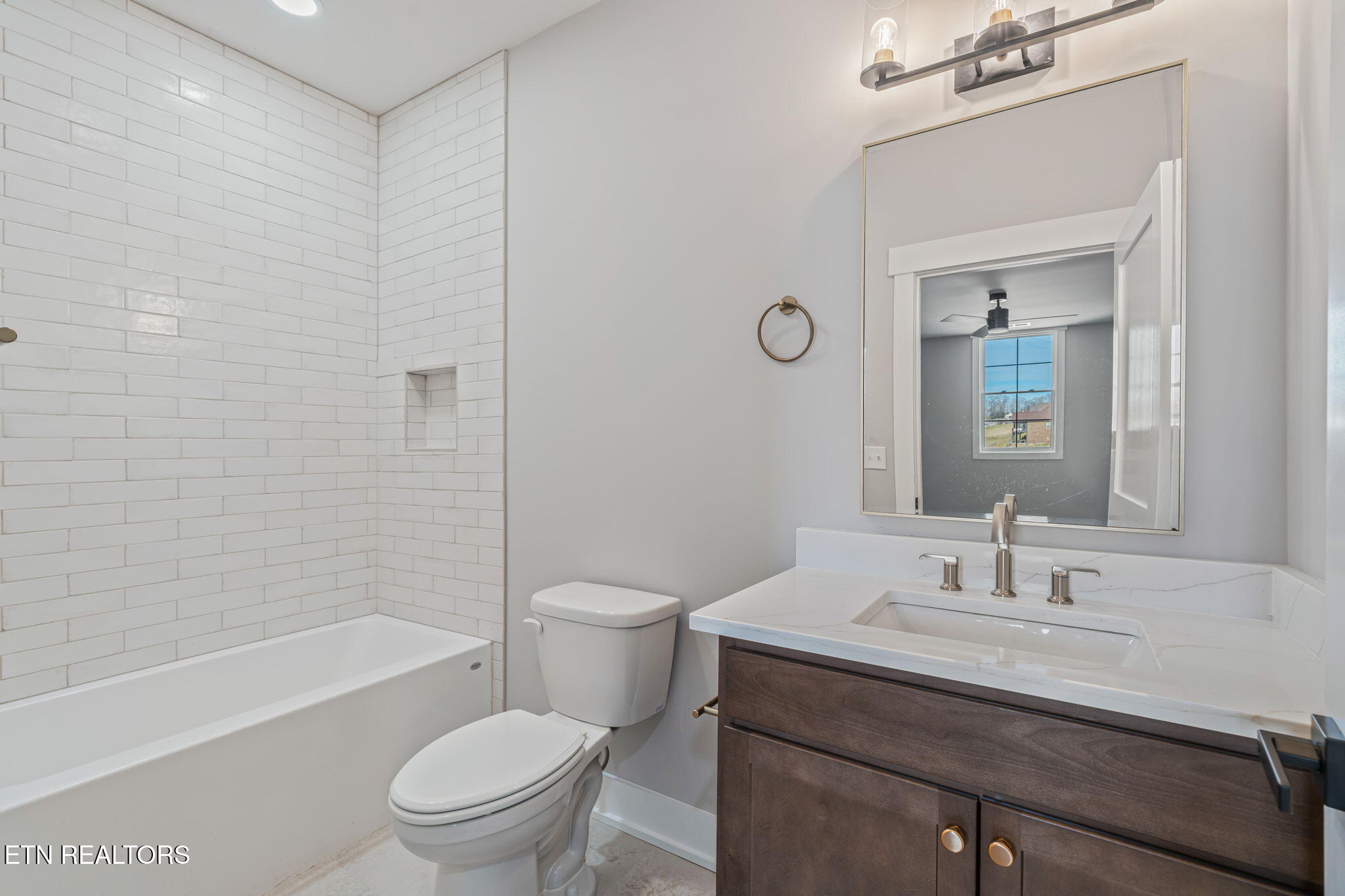200 Goldcrest Drive Vonore TN 37885