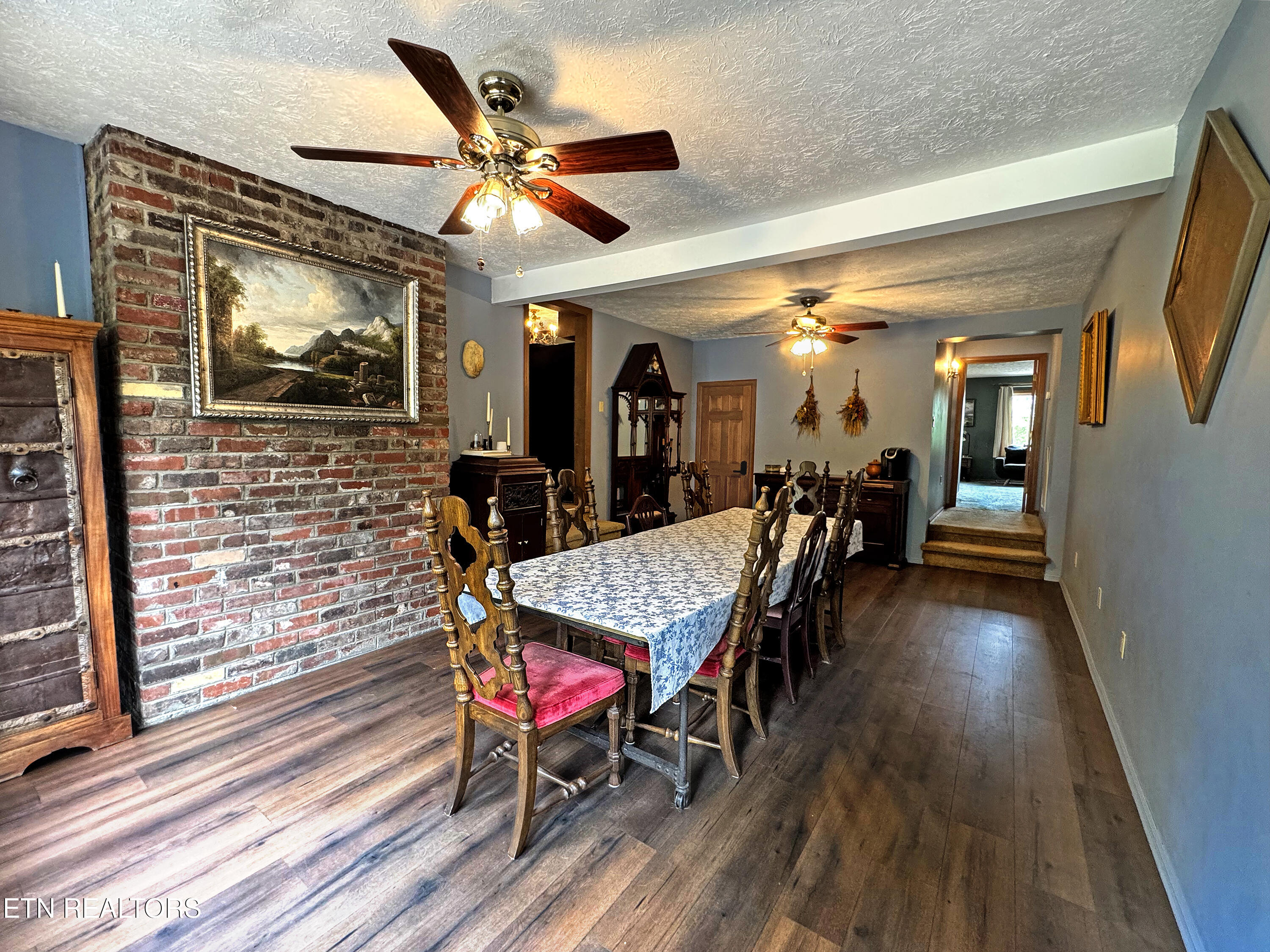 2802 Mineral Springs Avenue Knoxville TN 37917
