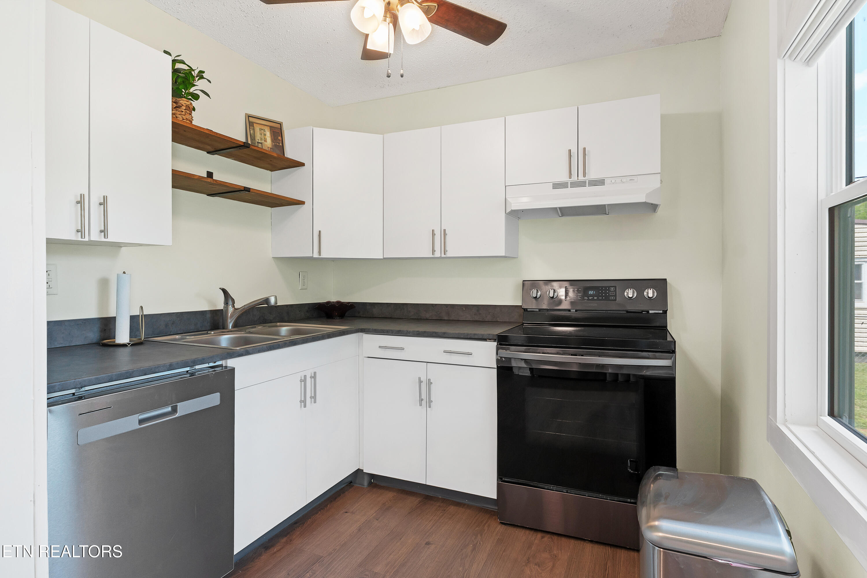 2522 Marshall Street Maryville TN 37804