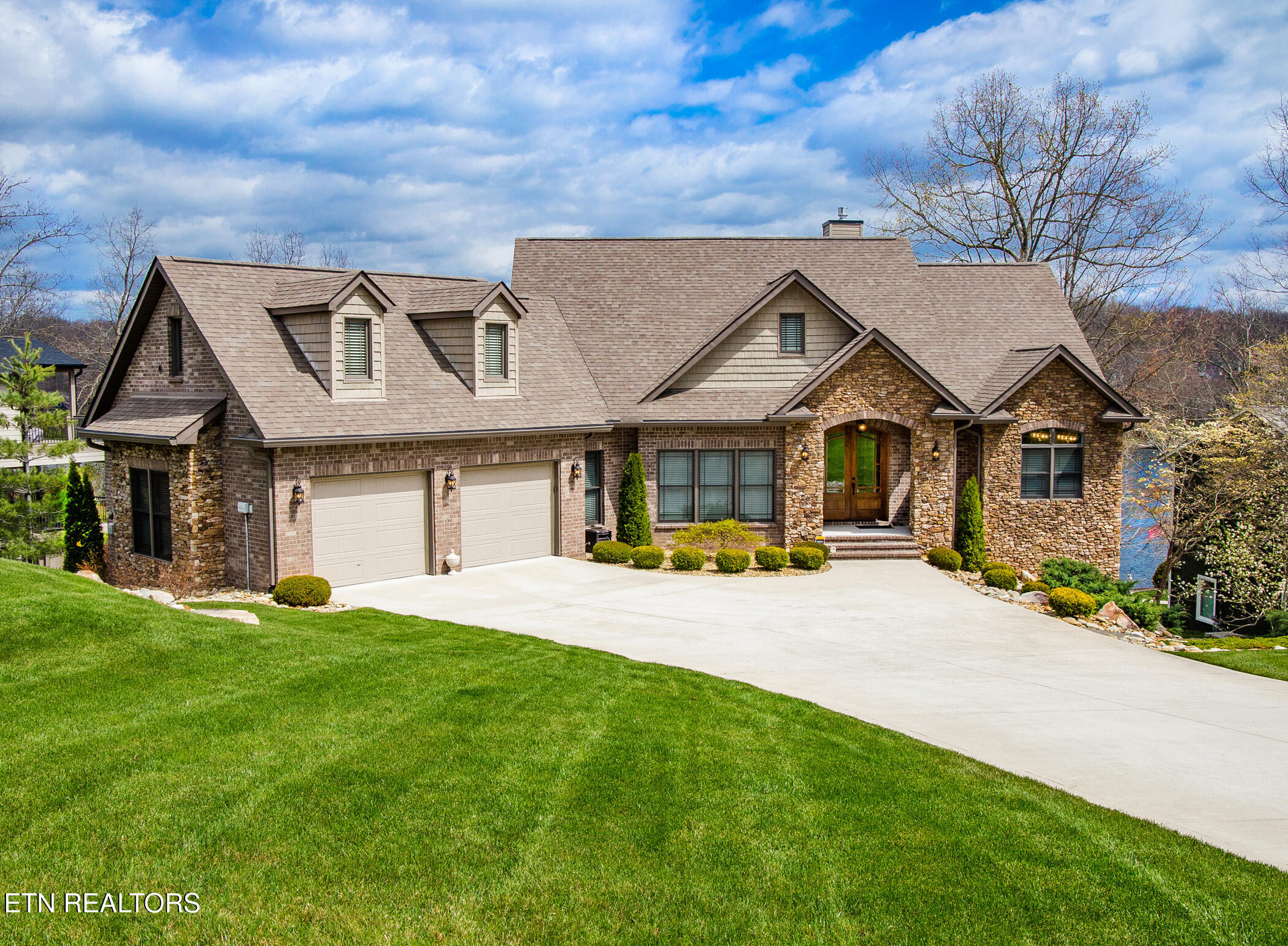 117 Bradford Lane Crossville TN 38558