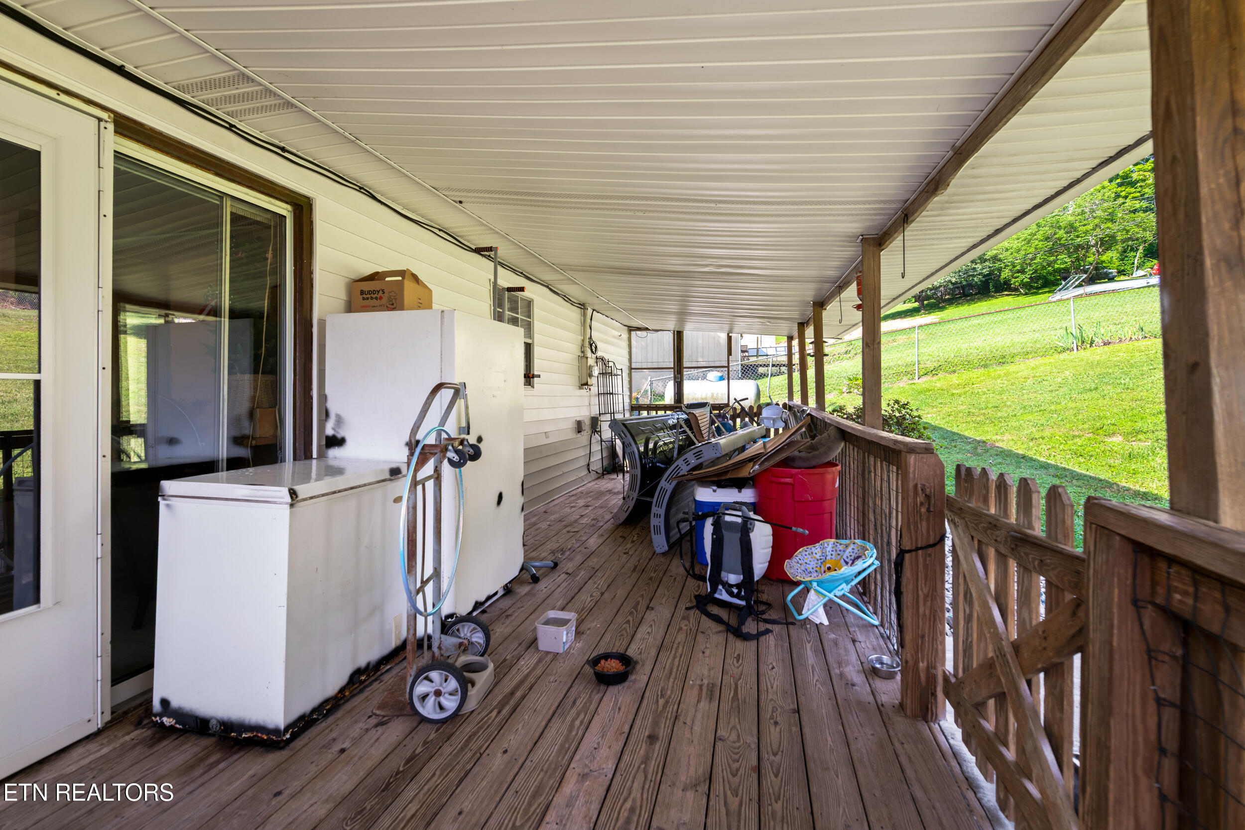 310 Hollifield Drive Jacksboro TN 37757