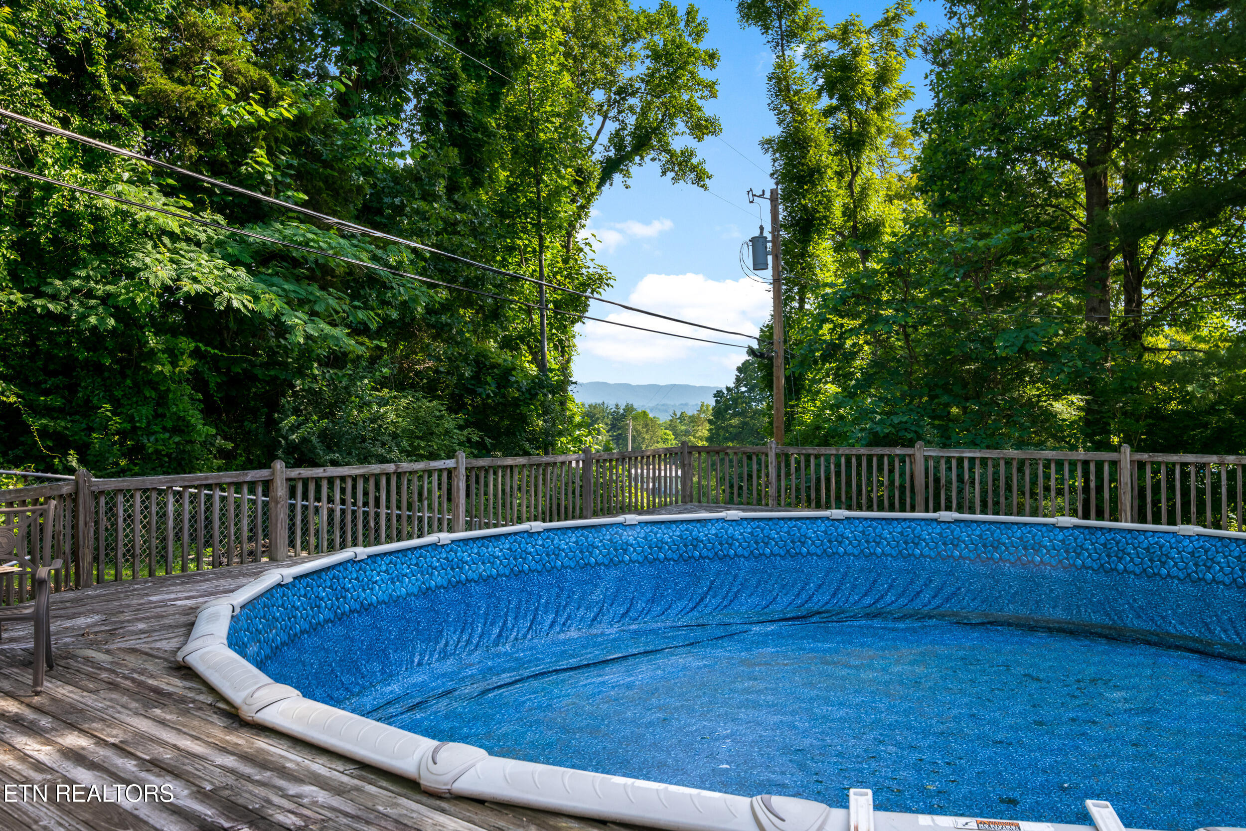 310 Hollifield Drive Jacksboro TN 37757