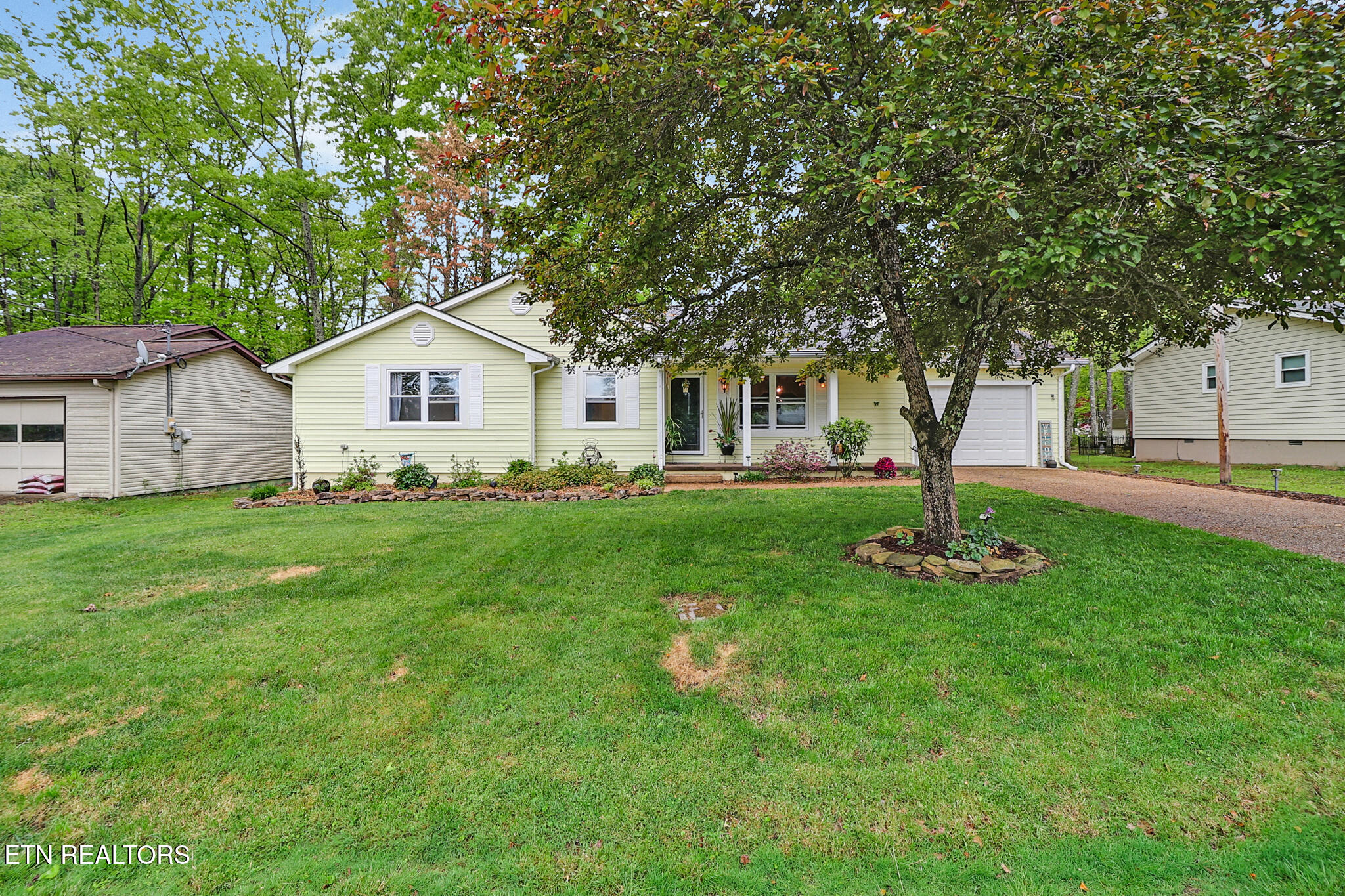158 Dovenshire Drive Crossville TN 38558