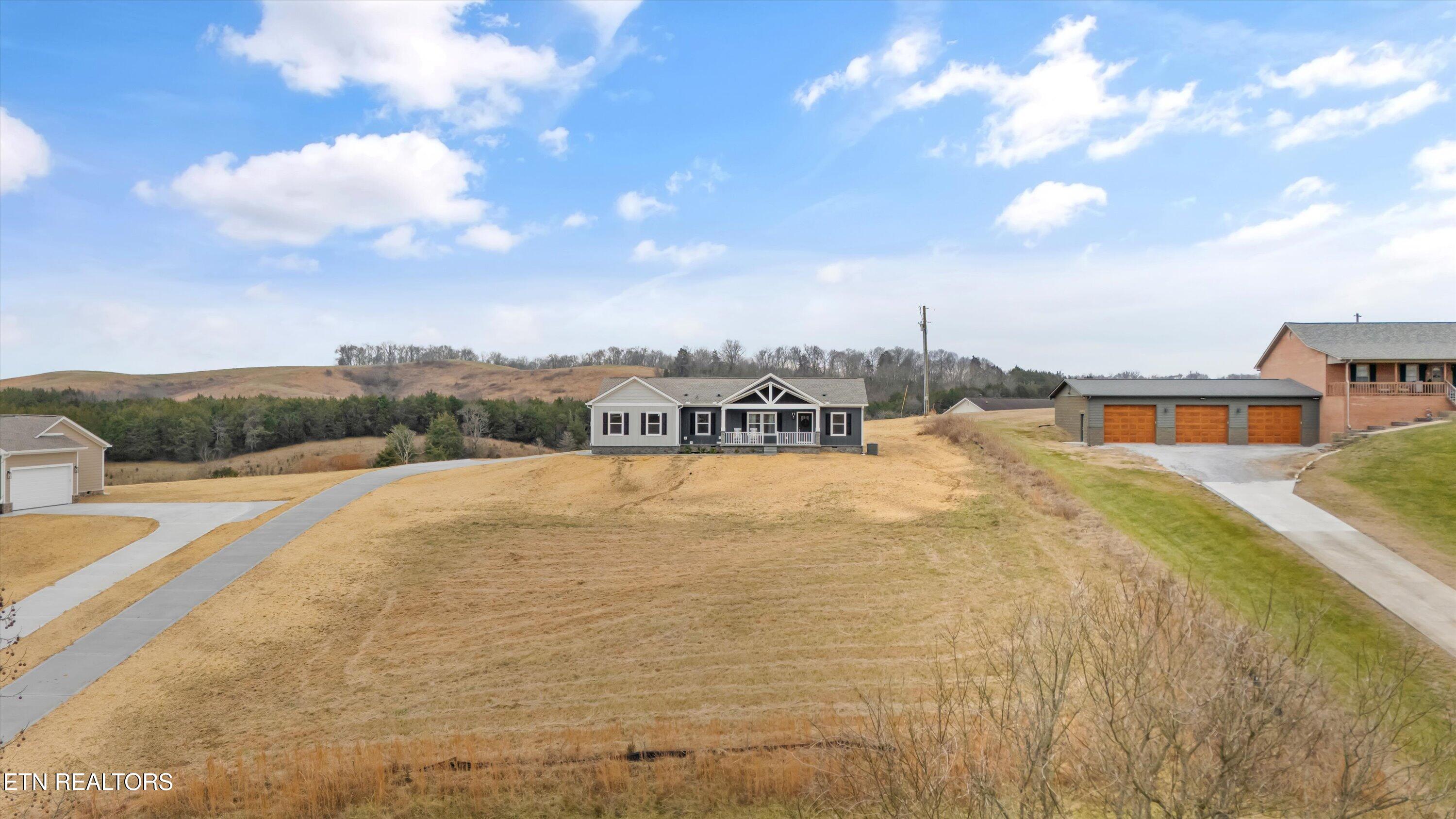 4398 Barding Drive Russellville TN 37860