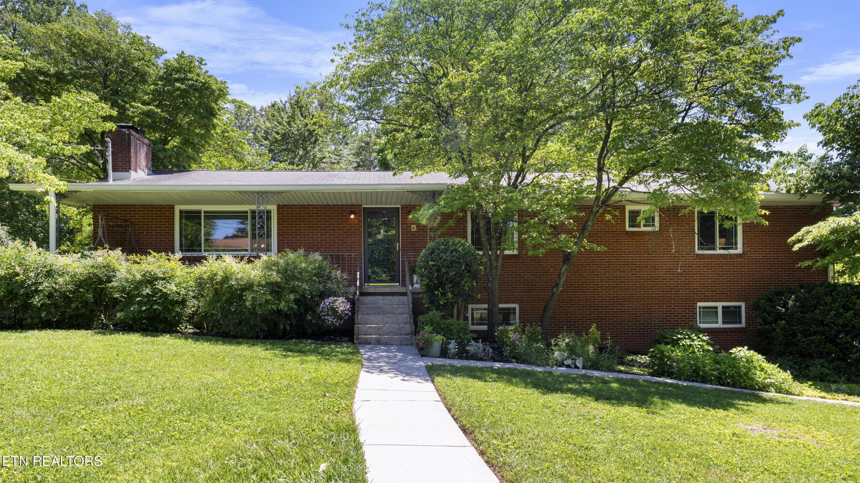 8306 Corteland Drive Knoxville TN 37909