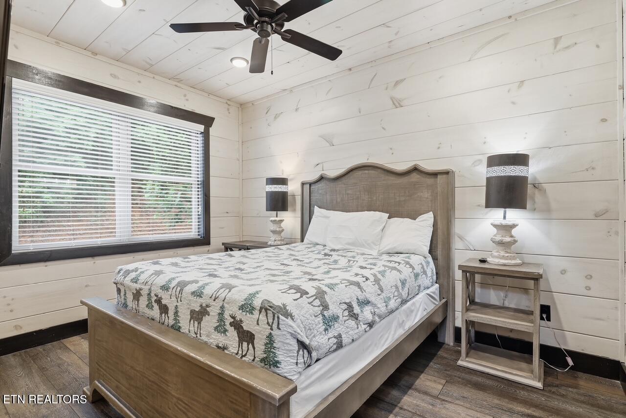 3032 Ridgetop Resort Way Pigeon Forge TN 37863