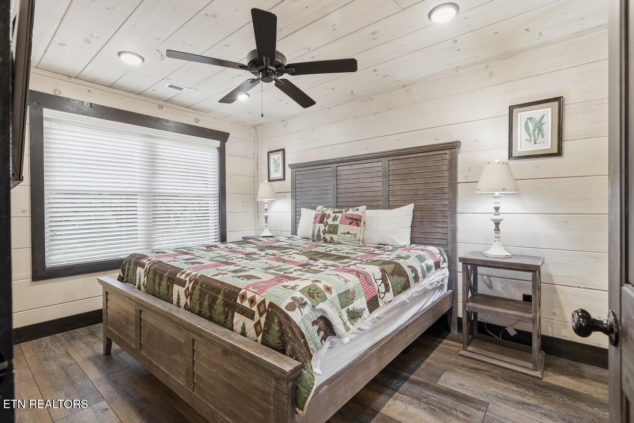 3032 Ridgetop Resort Way Pigeon Forge TN 37863