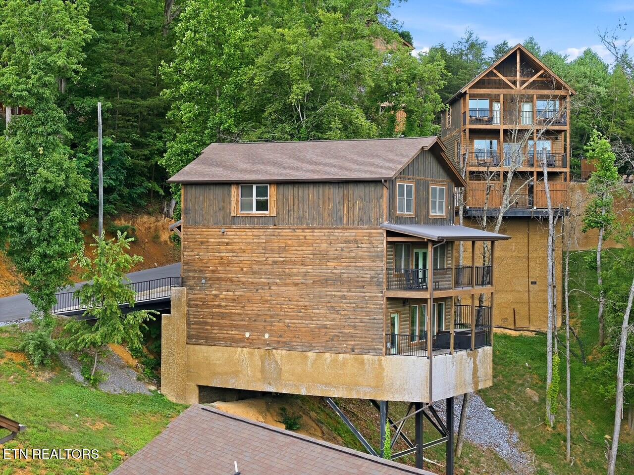 3032 Ridgetop Resort Way Pigeon Forge TN 37863