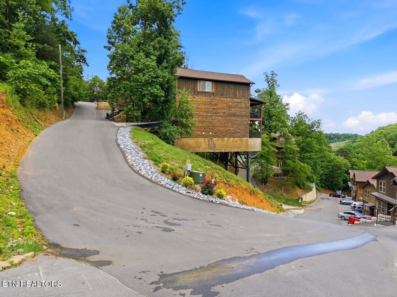 3032 Ridgetop Resort Way Pigeon Forge TN 37863
