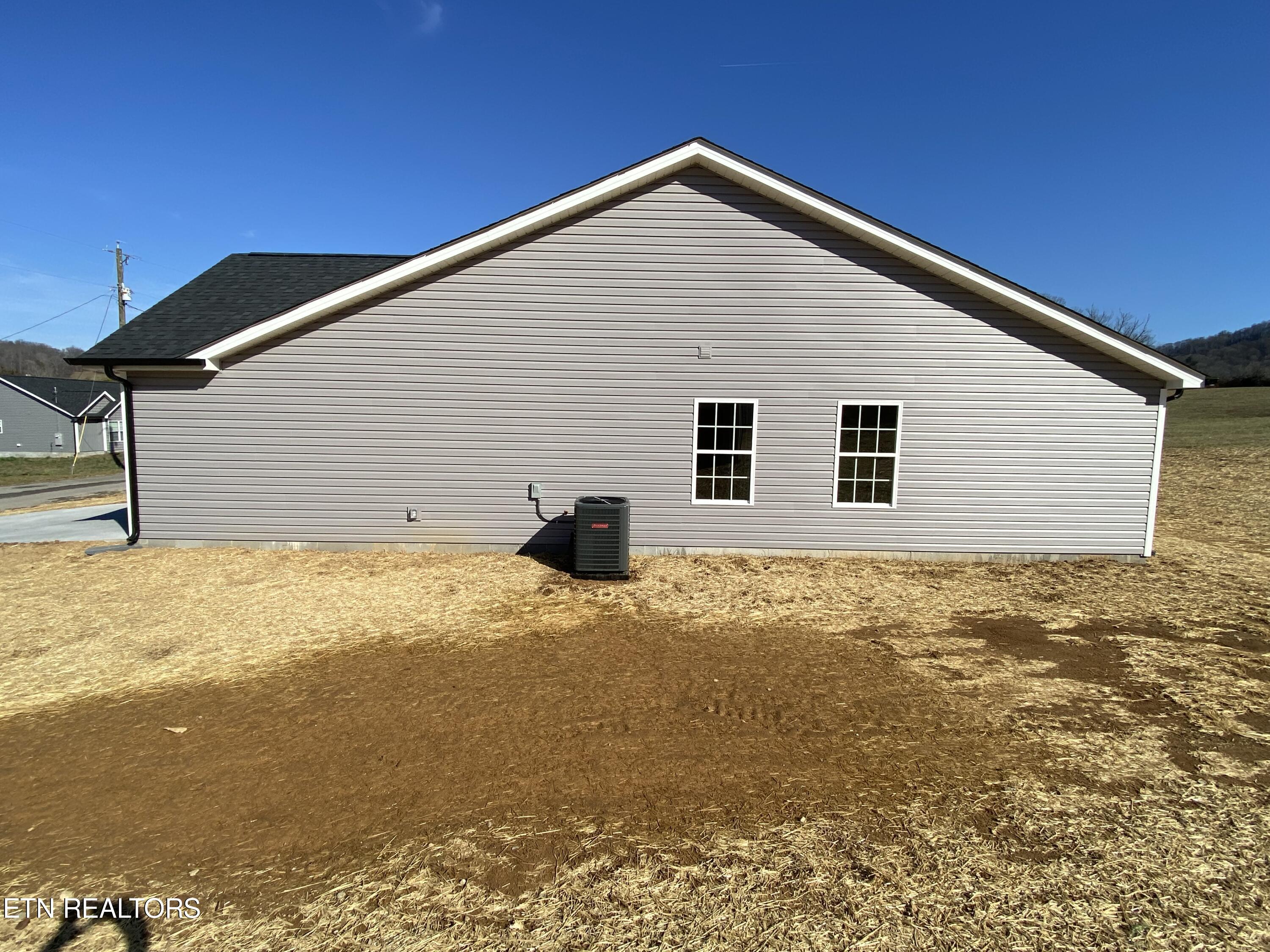 109 Willow Grace Lane Maynardville TN 37807