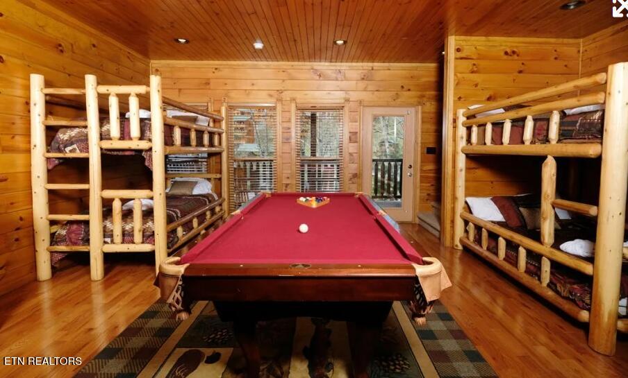 832 Great Smoky Way Gatlinburg TN 37738