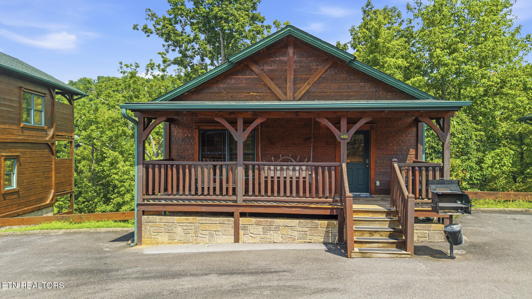 832 Great Smoky Way Gatlinburg TN 37738