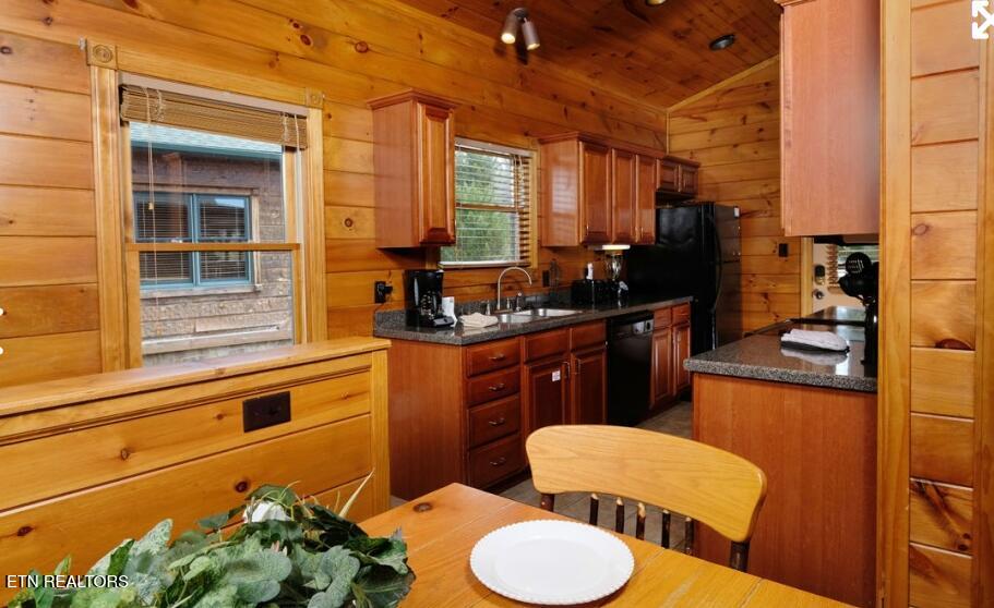 832 Great Smoky Way Gatlinburg TN 37738