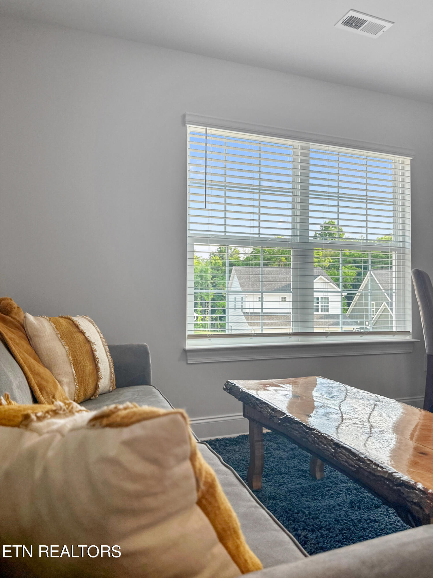 1621 Spring Berry Lane Knoxville TN 37924
