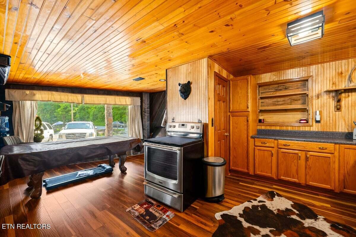 237 Foster Road Heiskell TN 37754