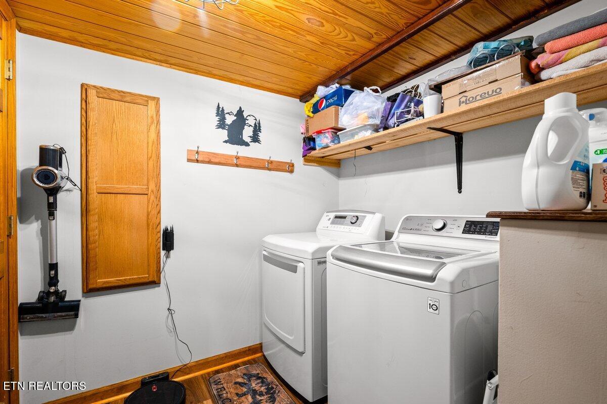 237 Foster Road Heiskell TN 37754