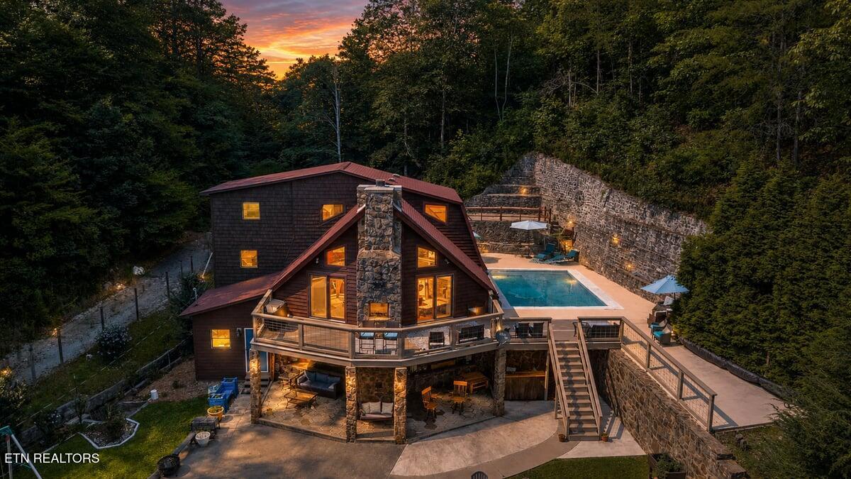 237 Foster Road Heiskell TN 37754