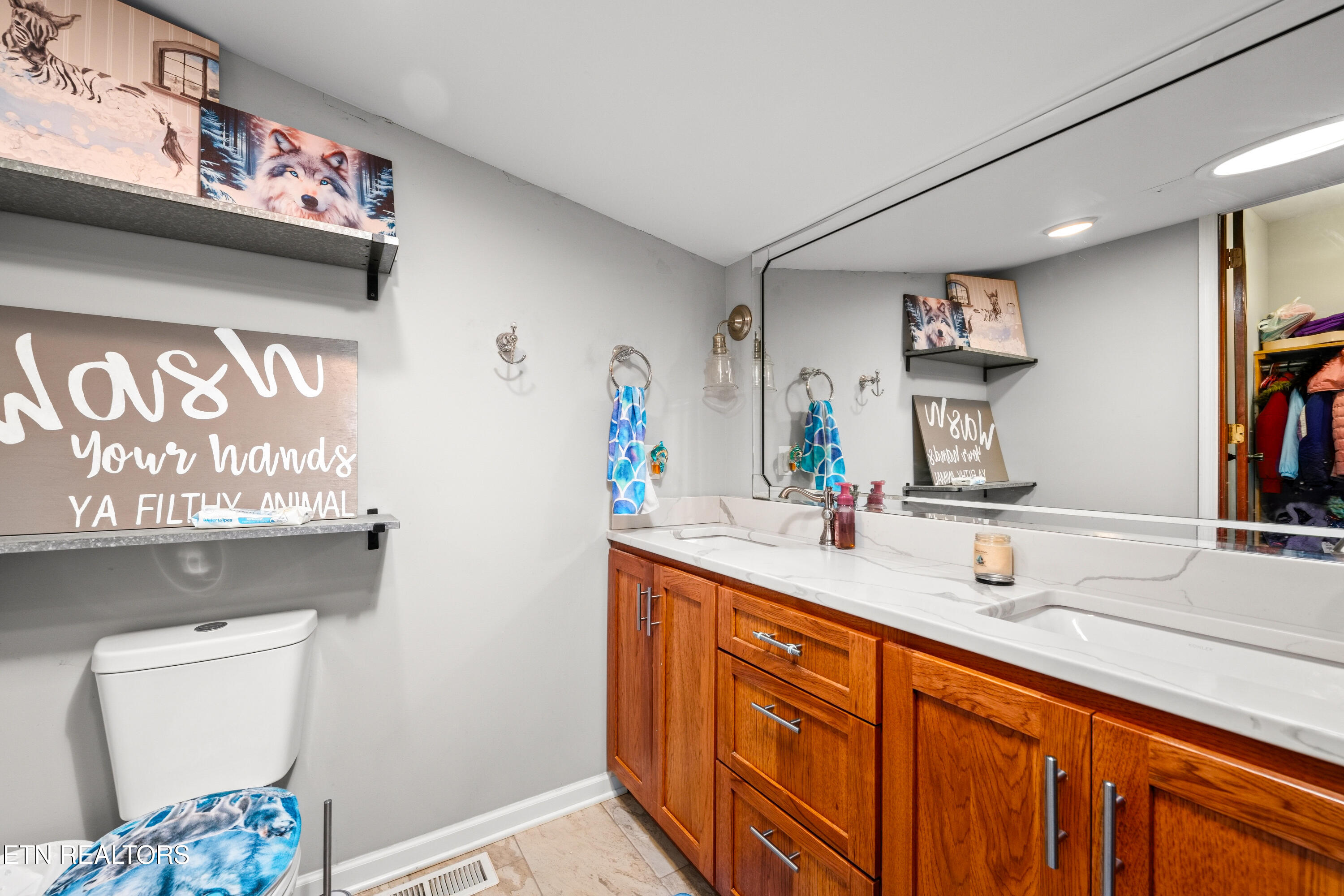 237 Foster Road Heiskell TN 37754