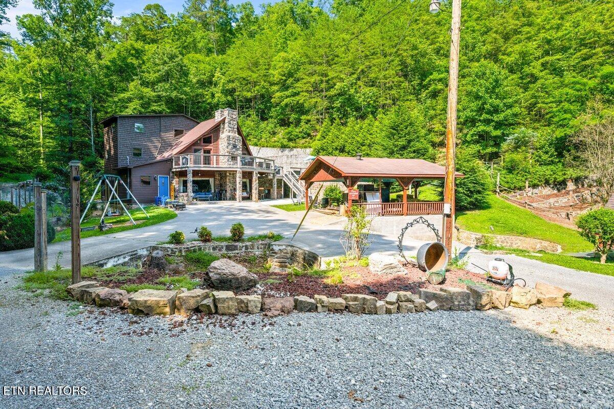 237 Foster Road Heiskell TN 37754