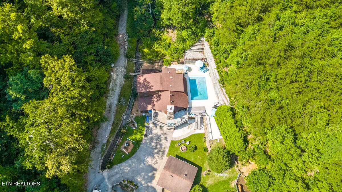237 Foster Road Heiskell TN 37754