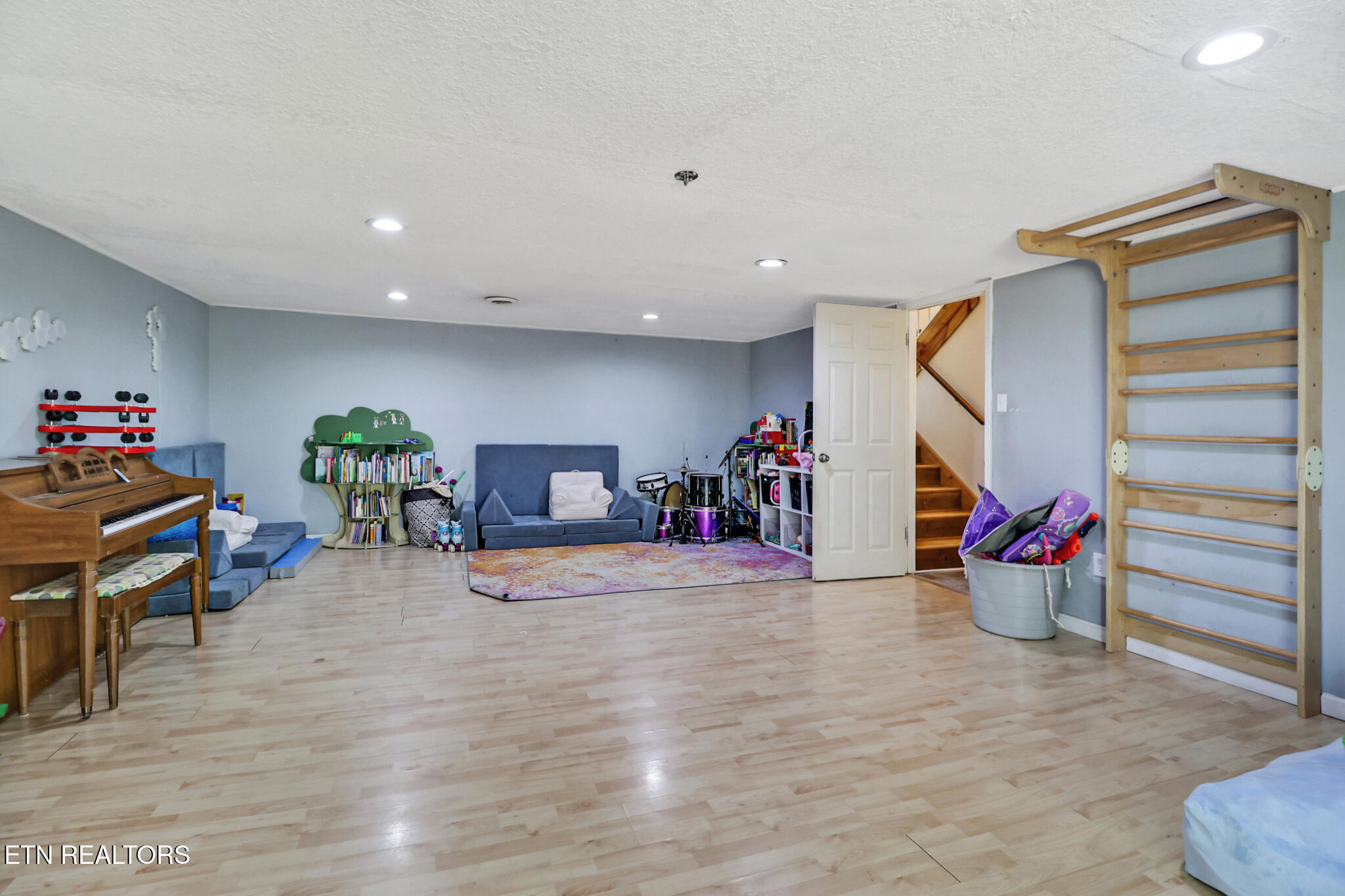 703 Crestview Drive Rockwood TN 37854