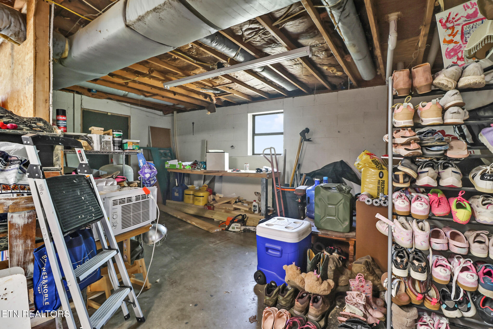 703 Crestview Drive Rockwood TN 37854