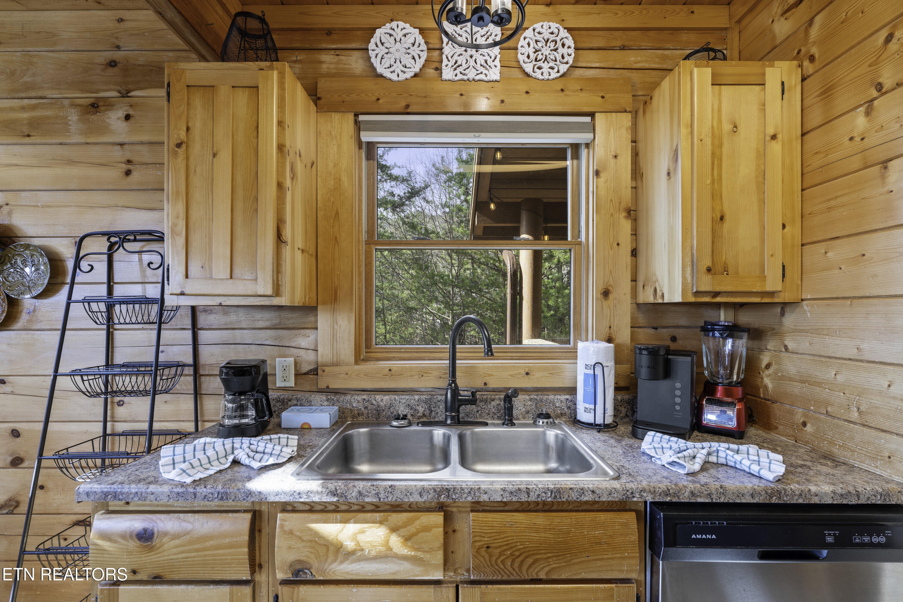 4529 Stackstone Road Sevierville TN 37862