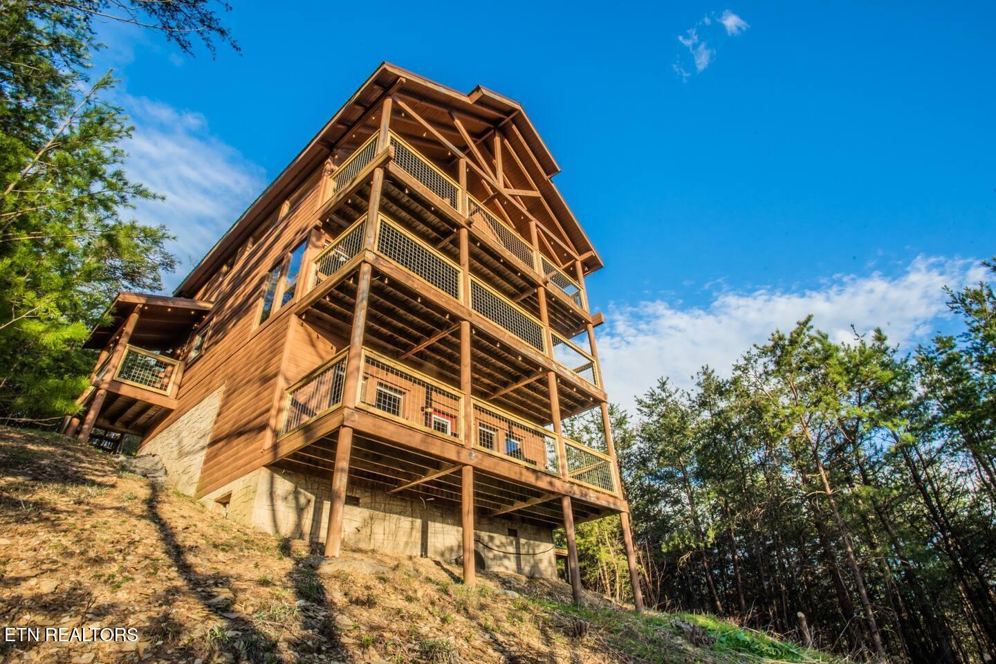 4529 Stackstone Road Sevierville TN 37862
