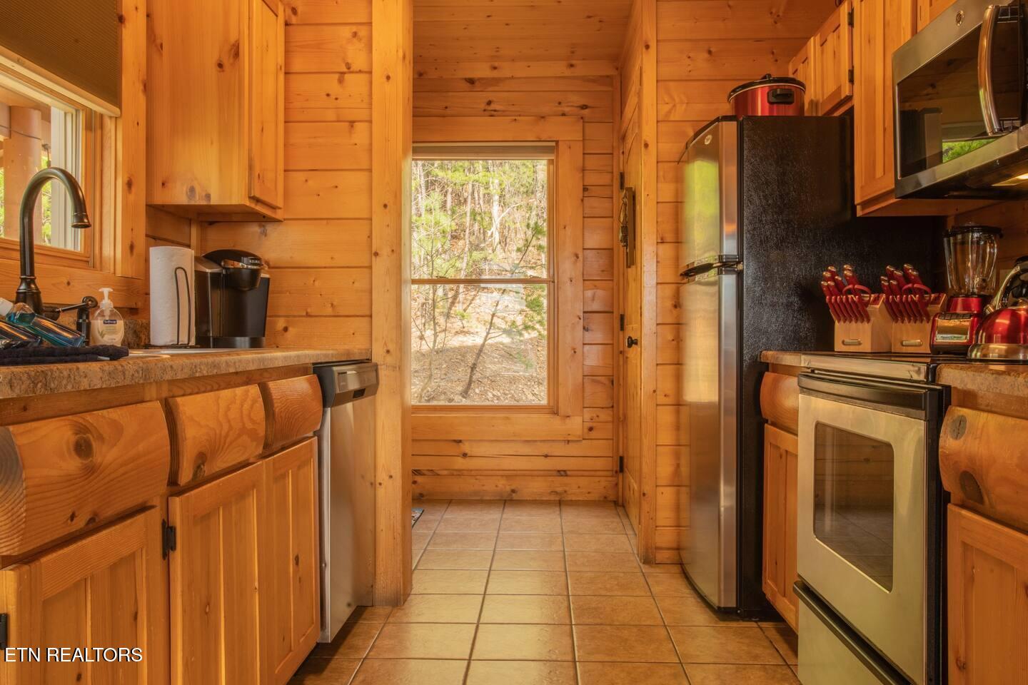 4529 Stackstone Road Sevierville TN 37862