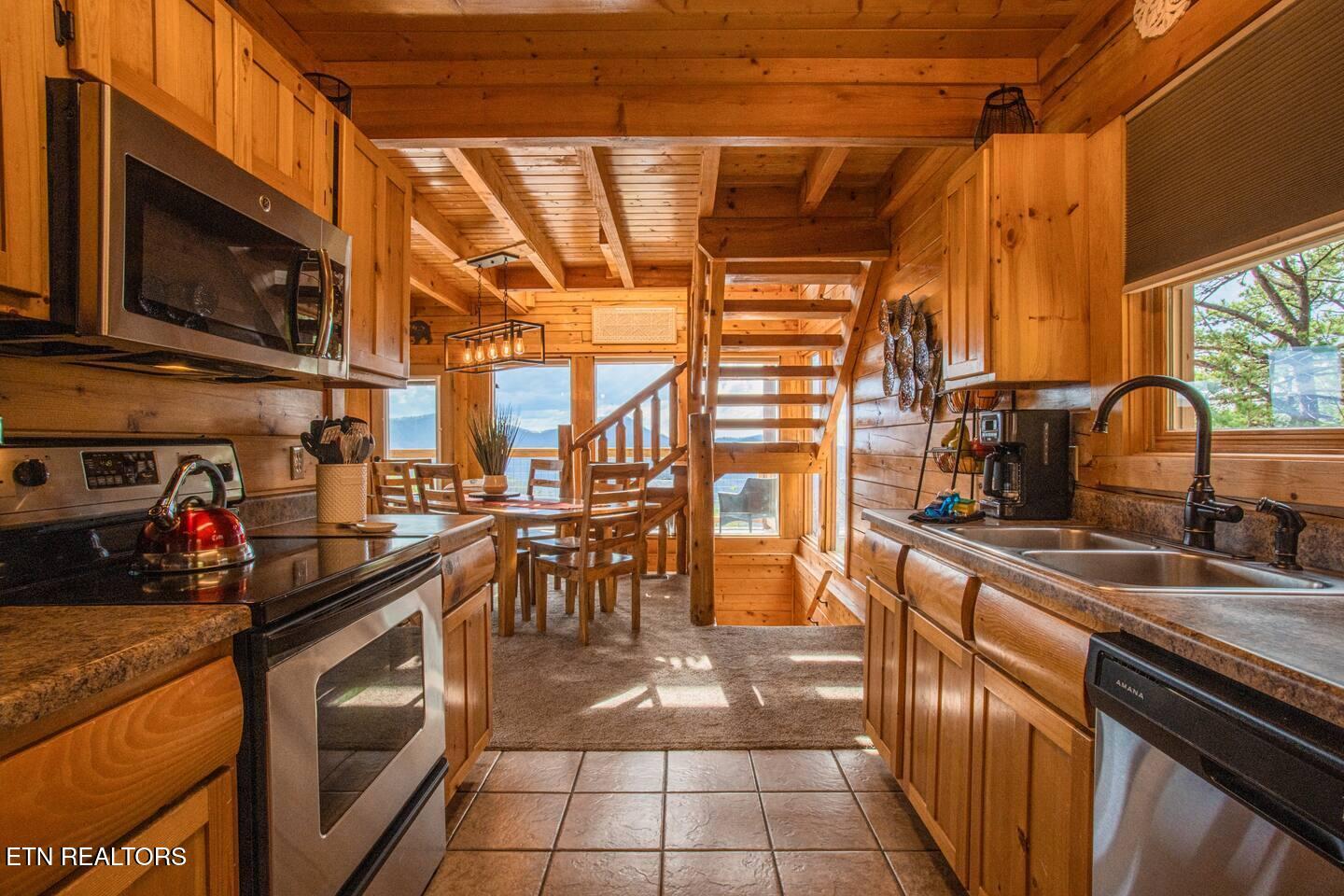 4529 Stackstone Road Sevierville TN 37862