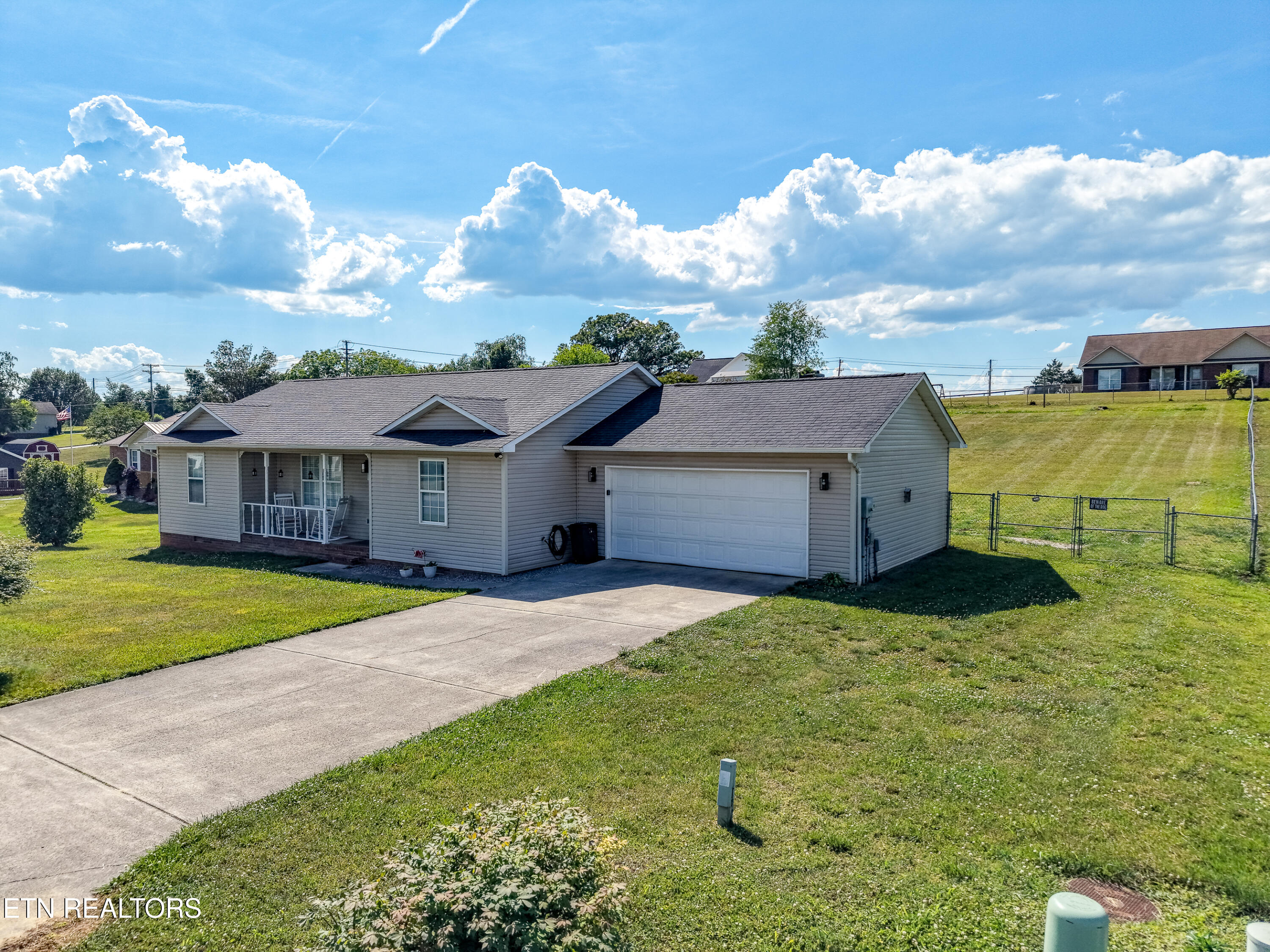 219 Twin Ridges Drive Maryville TN 37804