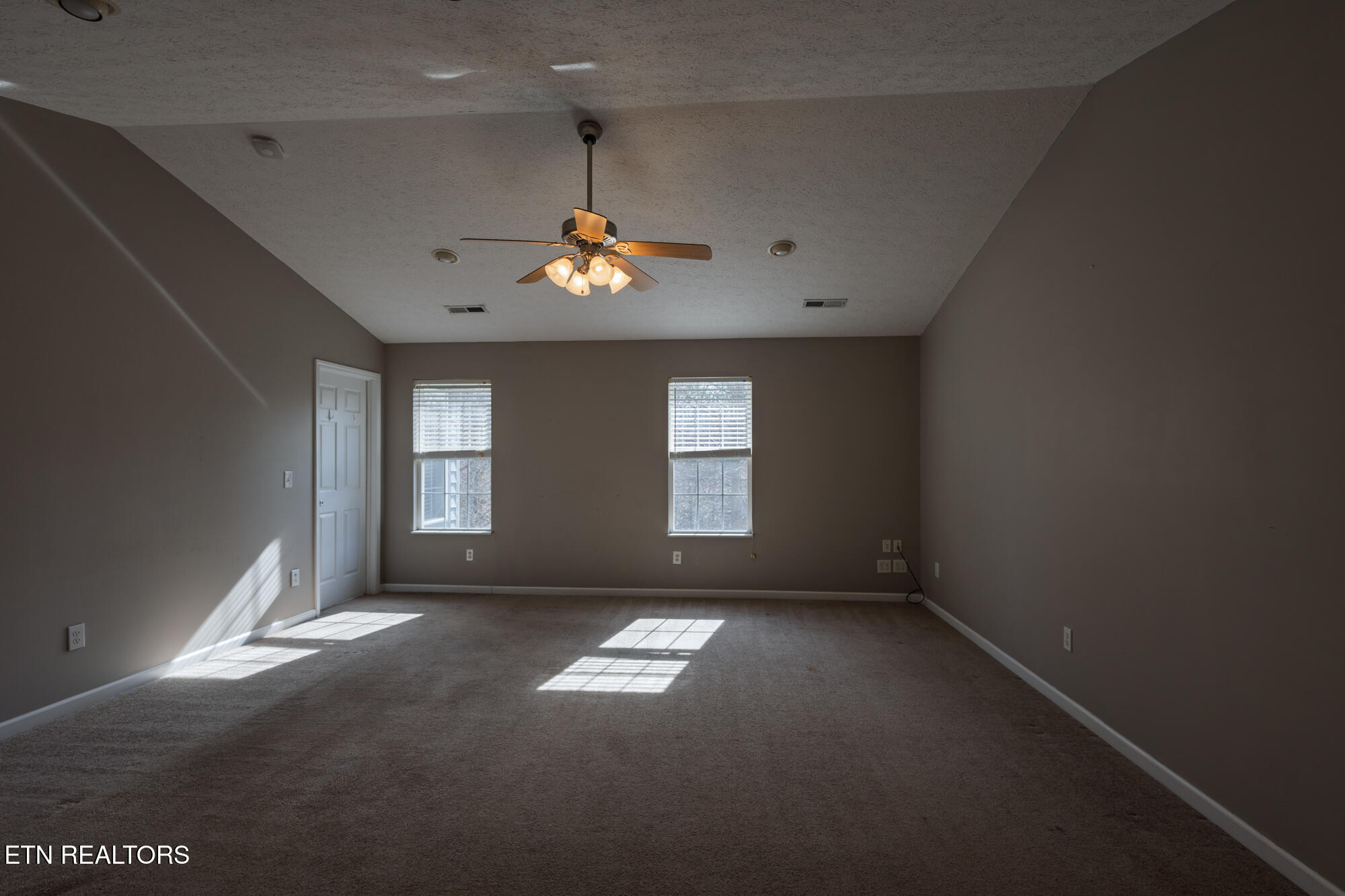 582 Mountain Drive Gatlinburg TN 37738