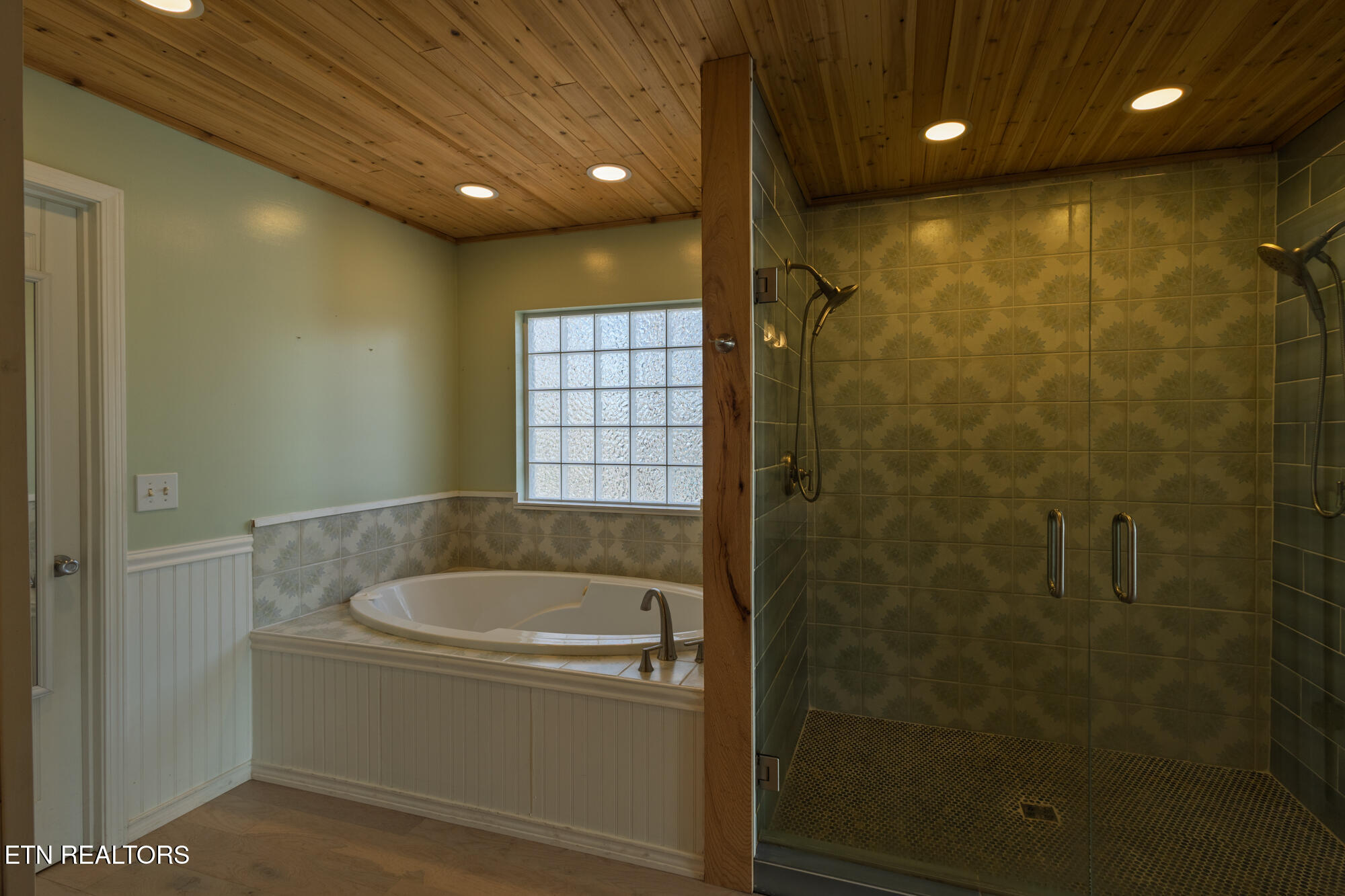 582 Mountain Drive Gatlinburg TN 37738