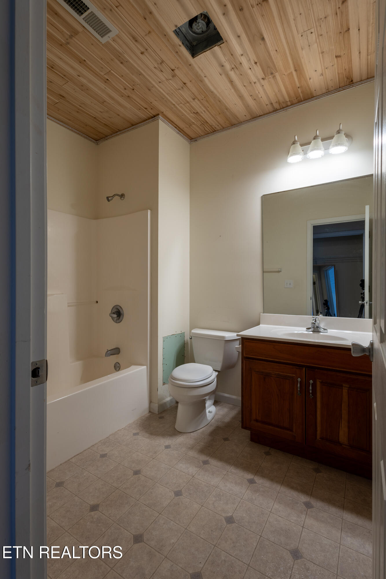 582 Mountain Drive Gatlinburg TN 37738
