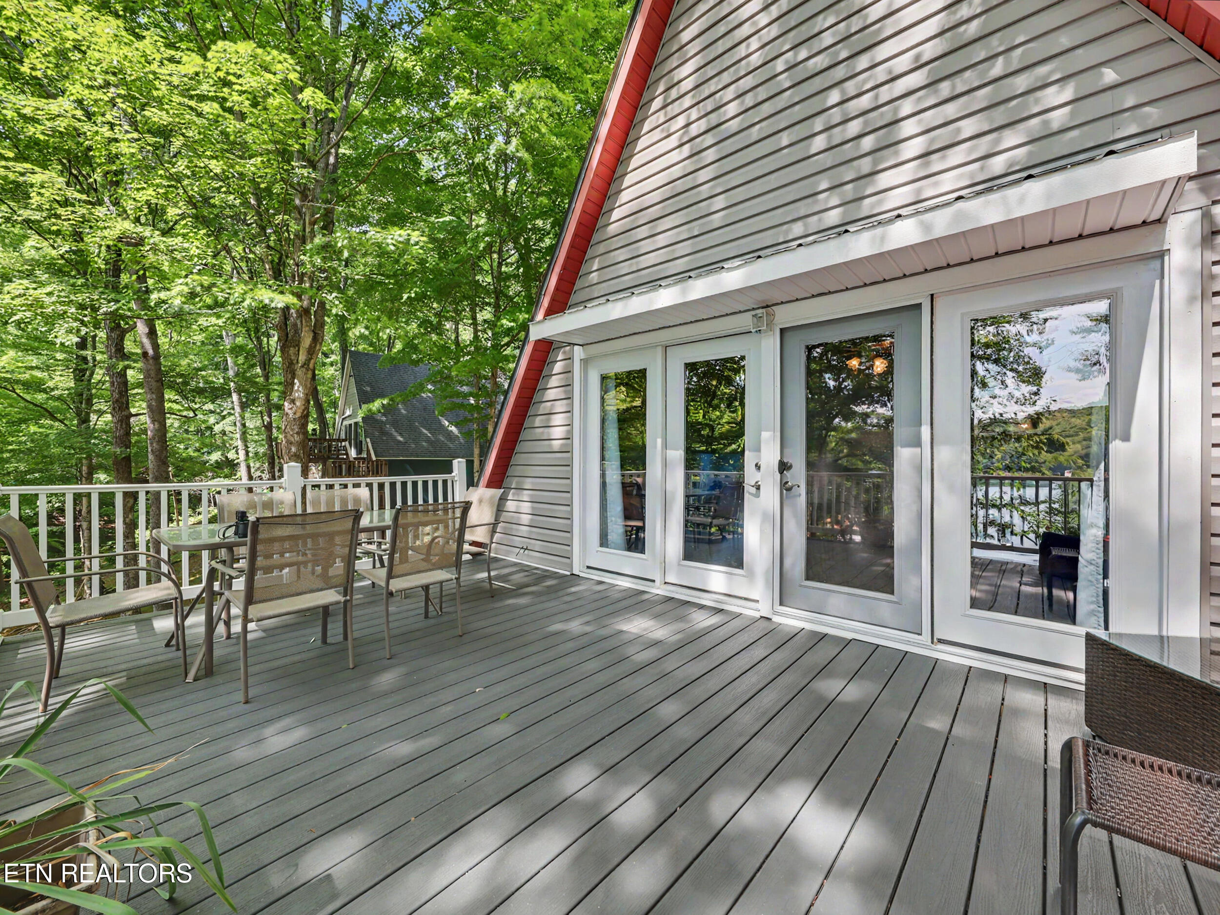 949 Flat Hollow Marina Road Speedwell TN 37870