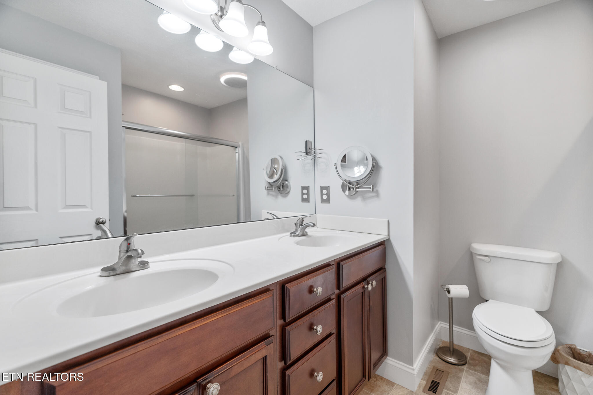 237 Ridgefield Drive Maryville TN 37804
