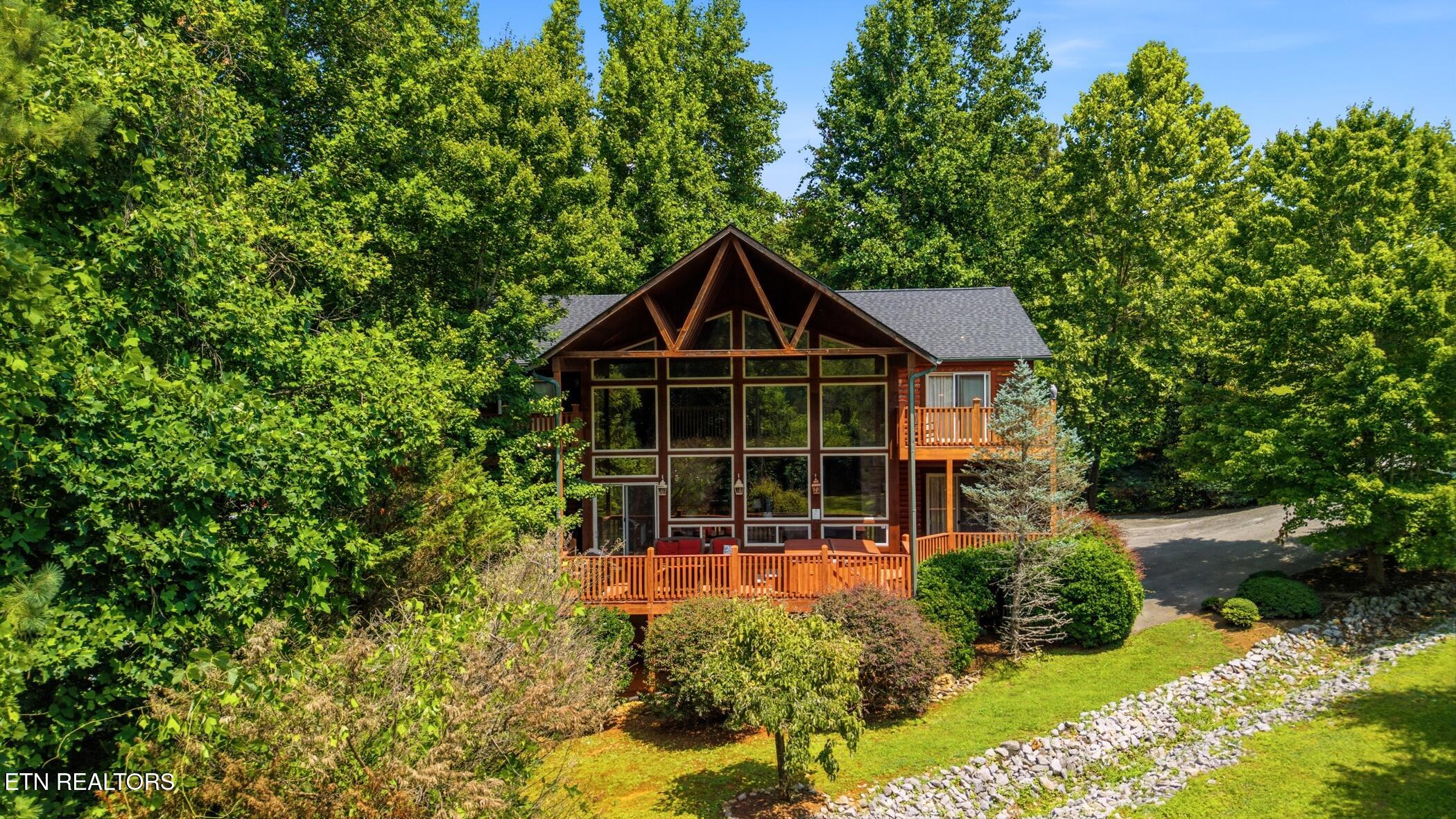 1716 Smoky Hills Drive Gatlinburg TN 37738