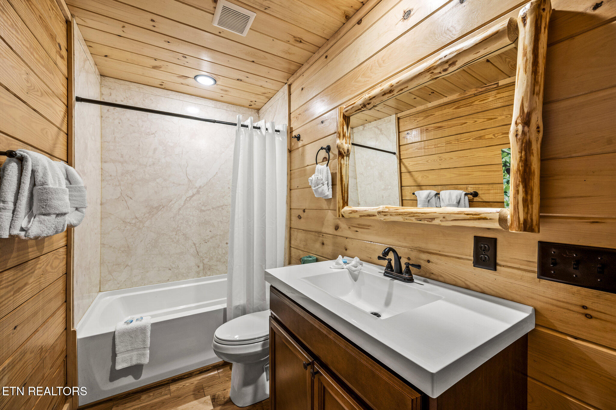 3618 Parkland Way Gatlinburg TN 37738