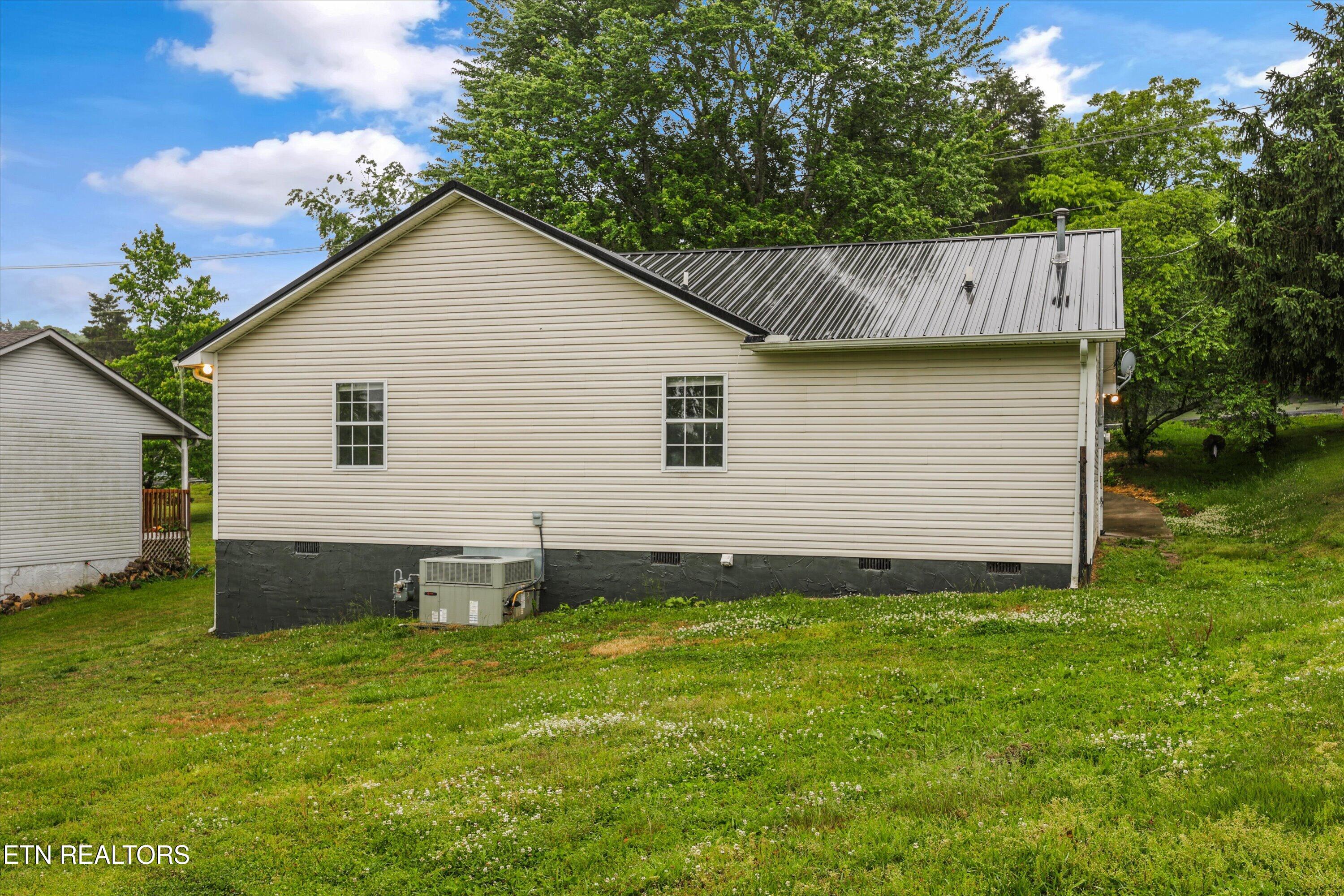 8002 Hill Road Knoxville TN 37938