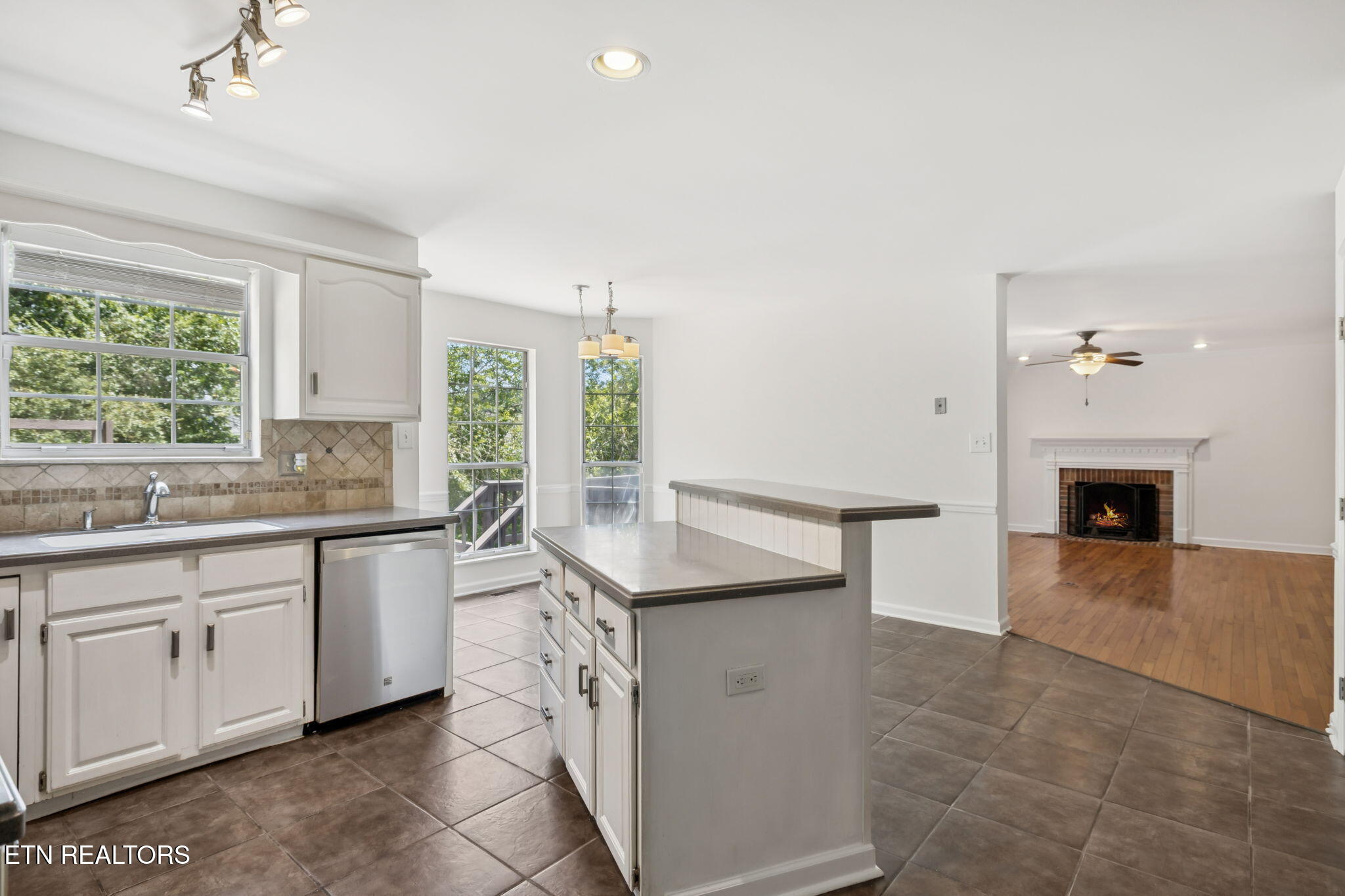 1440 Queensbridge Drive Knoxville TN 37922