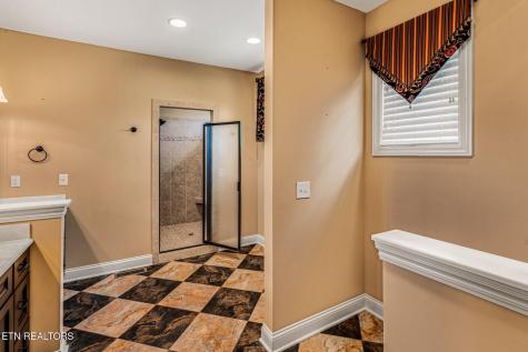 123 Eladi Trail Vonore TN 37885