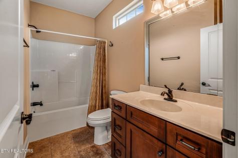 123 Eladi Trail Vonore TN 37885