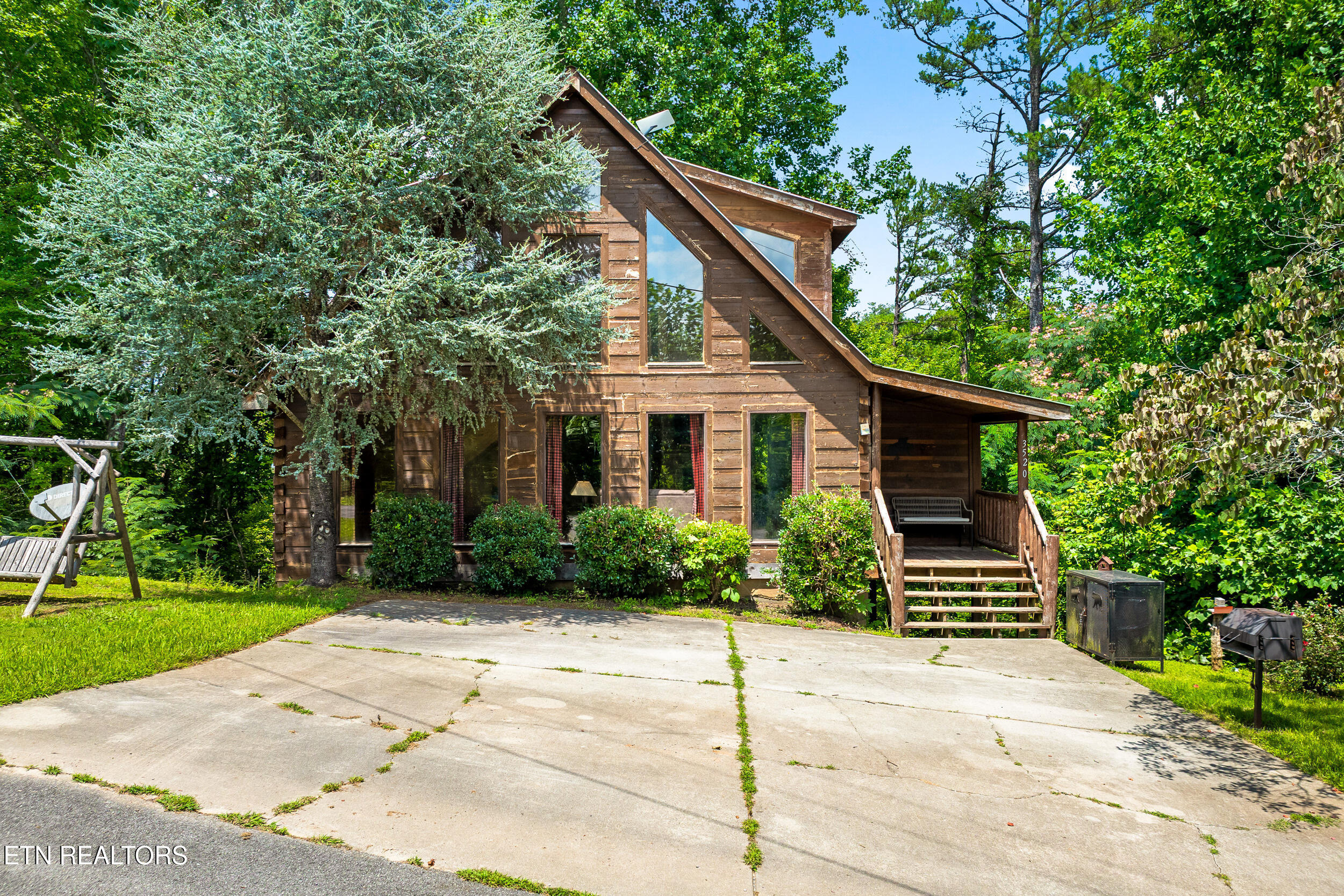 3420 No Business Way Sevierville TN 37876