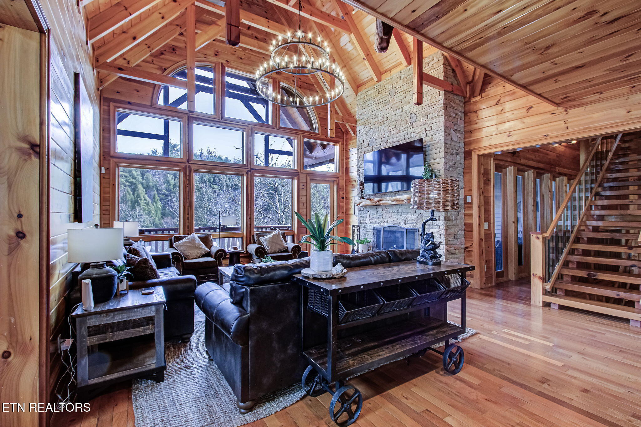 3385 Birds Creek Road Sevierville TN 37876