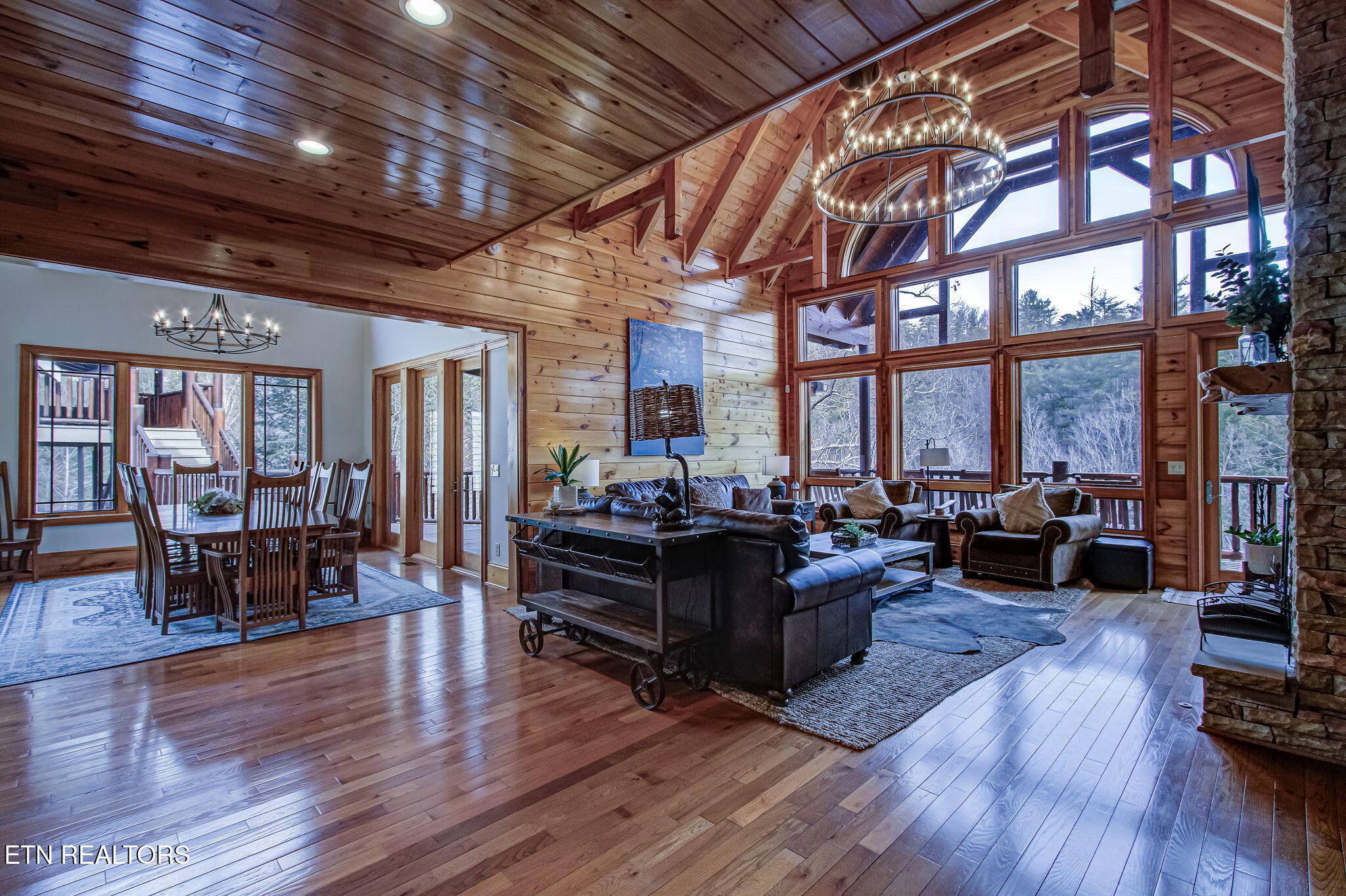 3385 Birds Creek Road Sevierville TN 37876